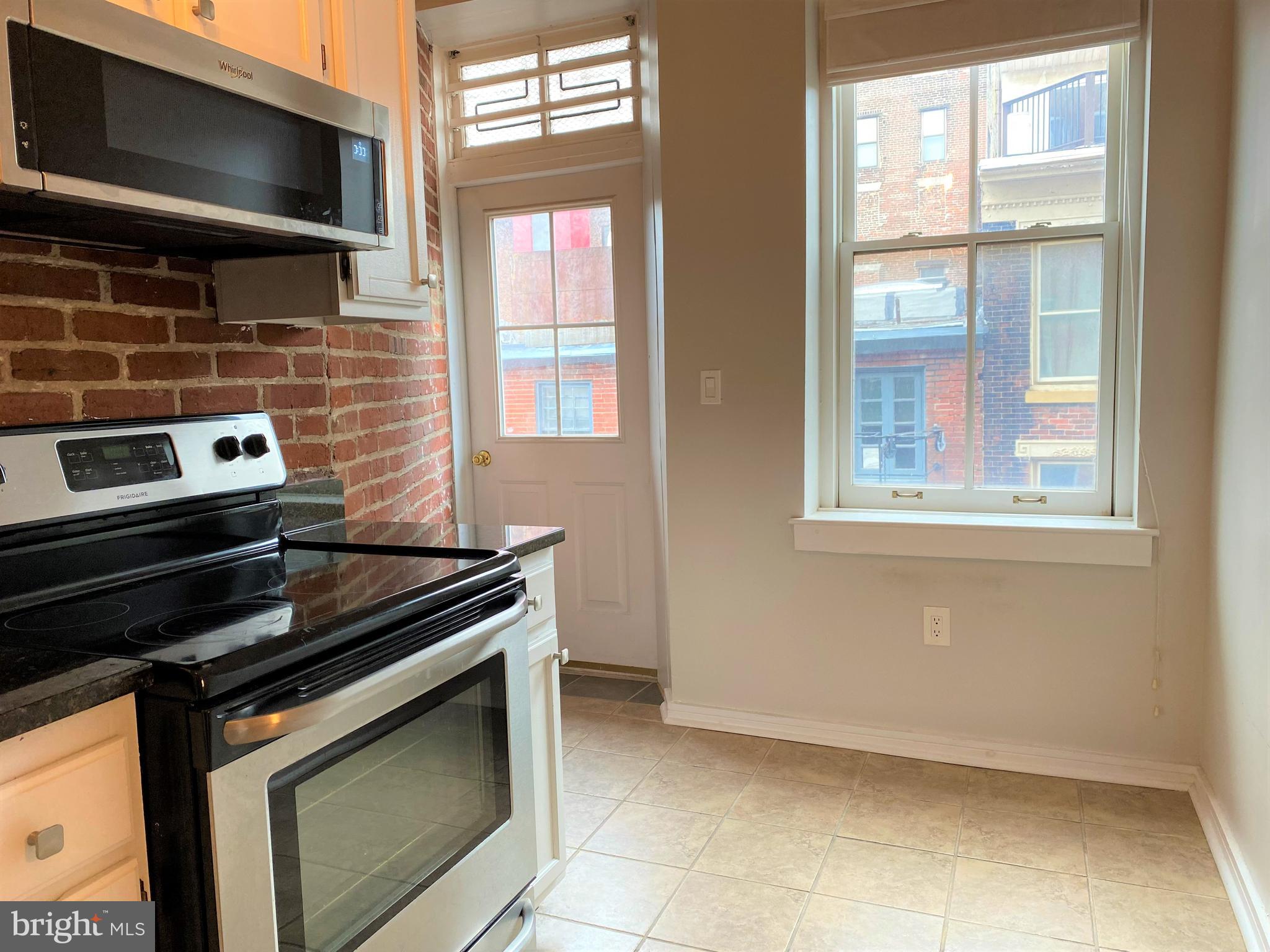 OLD CITY - Residential Lease