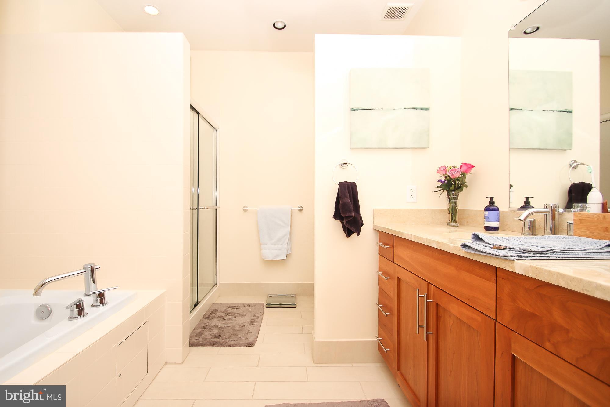 LOCUST POINT - Residential Lease