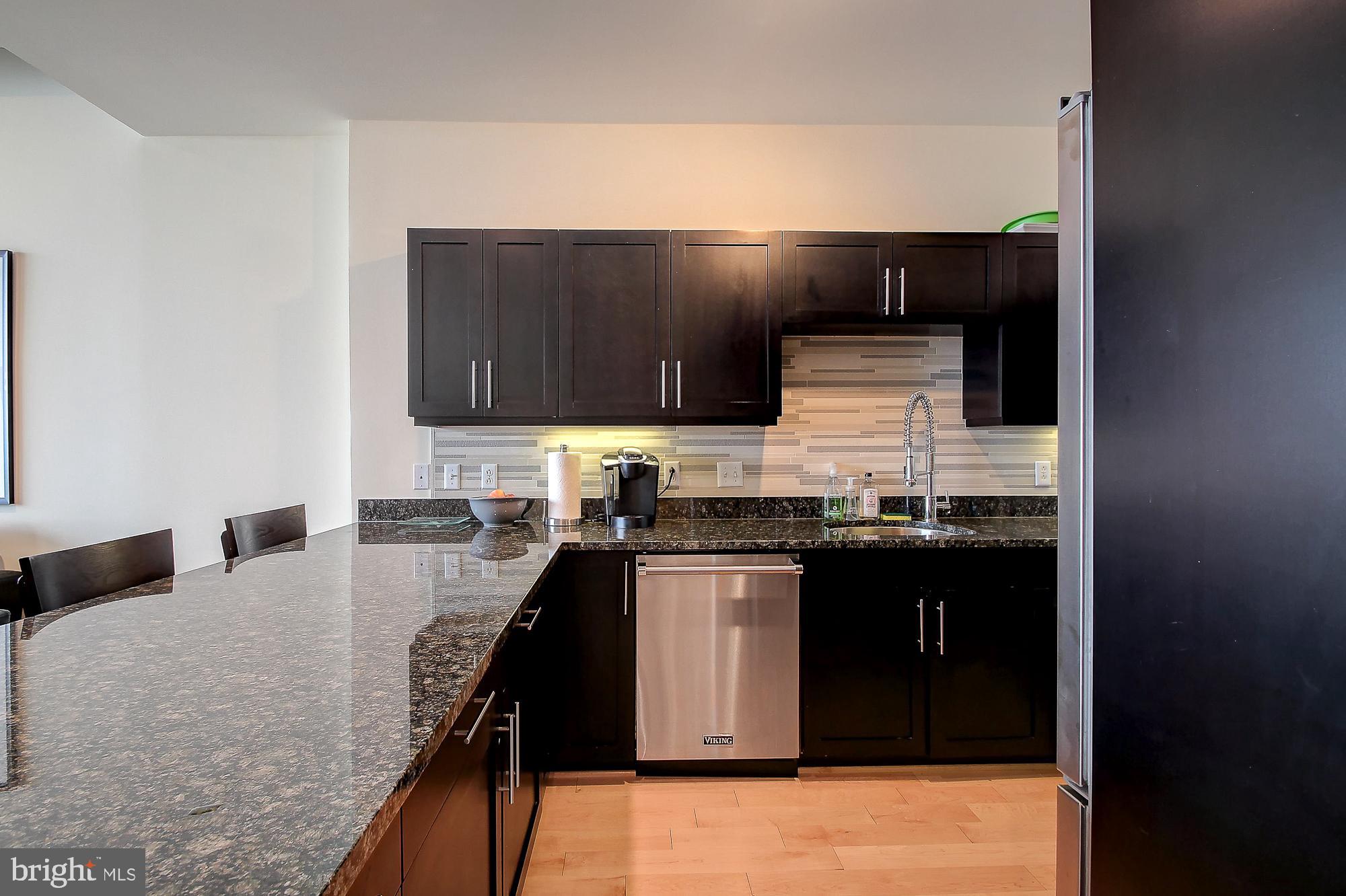 LOCUST POINT - Residential Lease