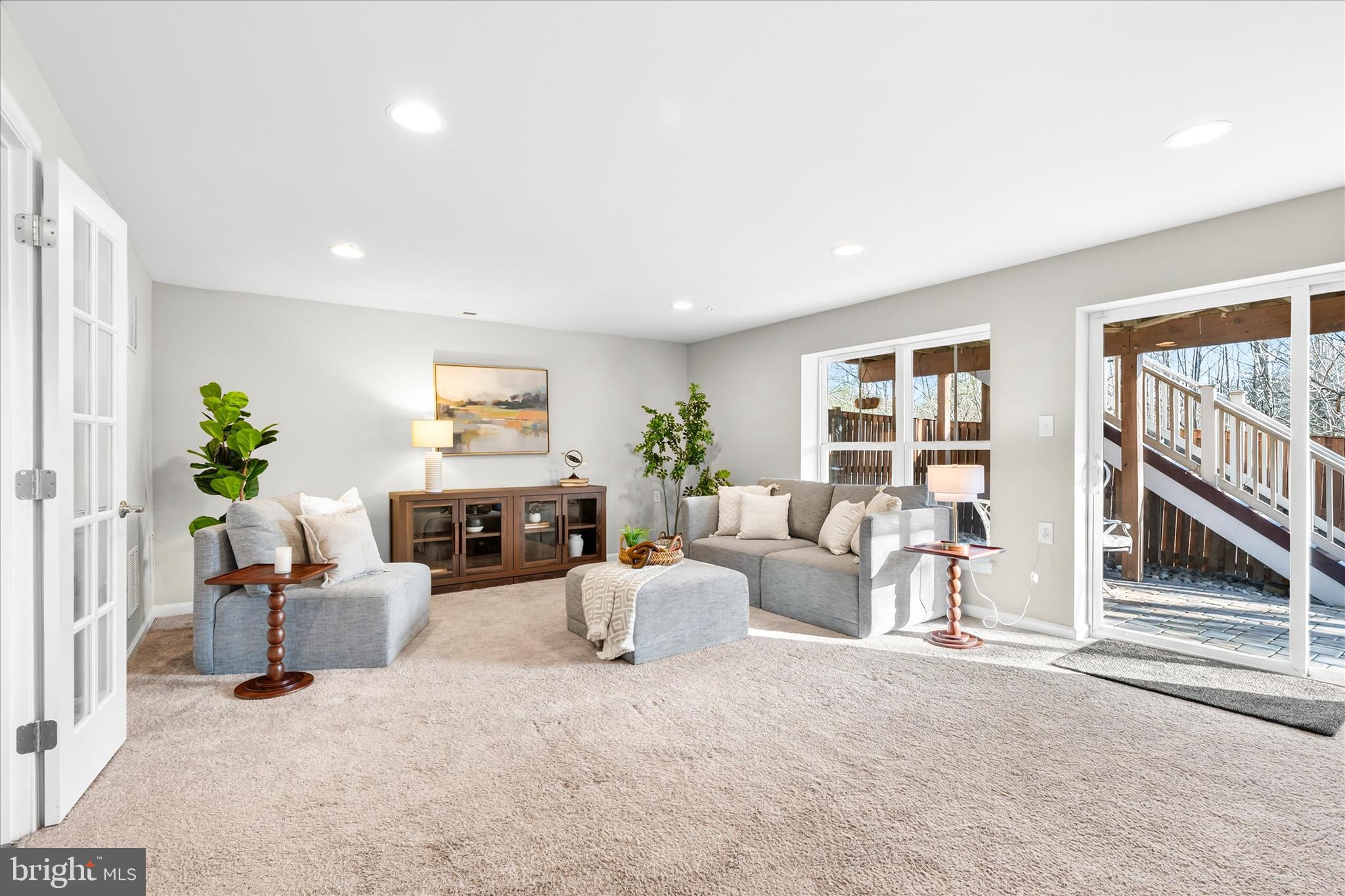 WESTWINDS - Residential