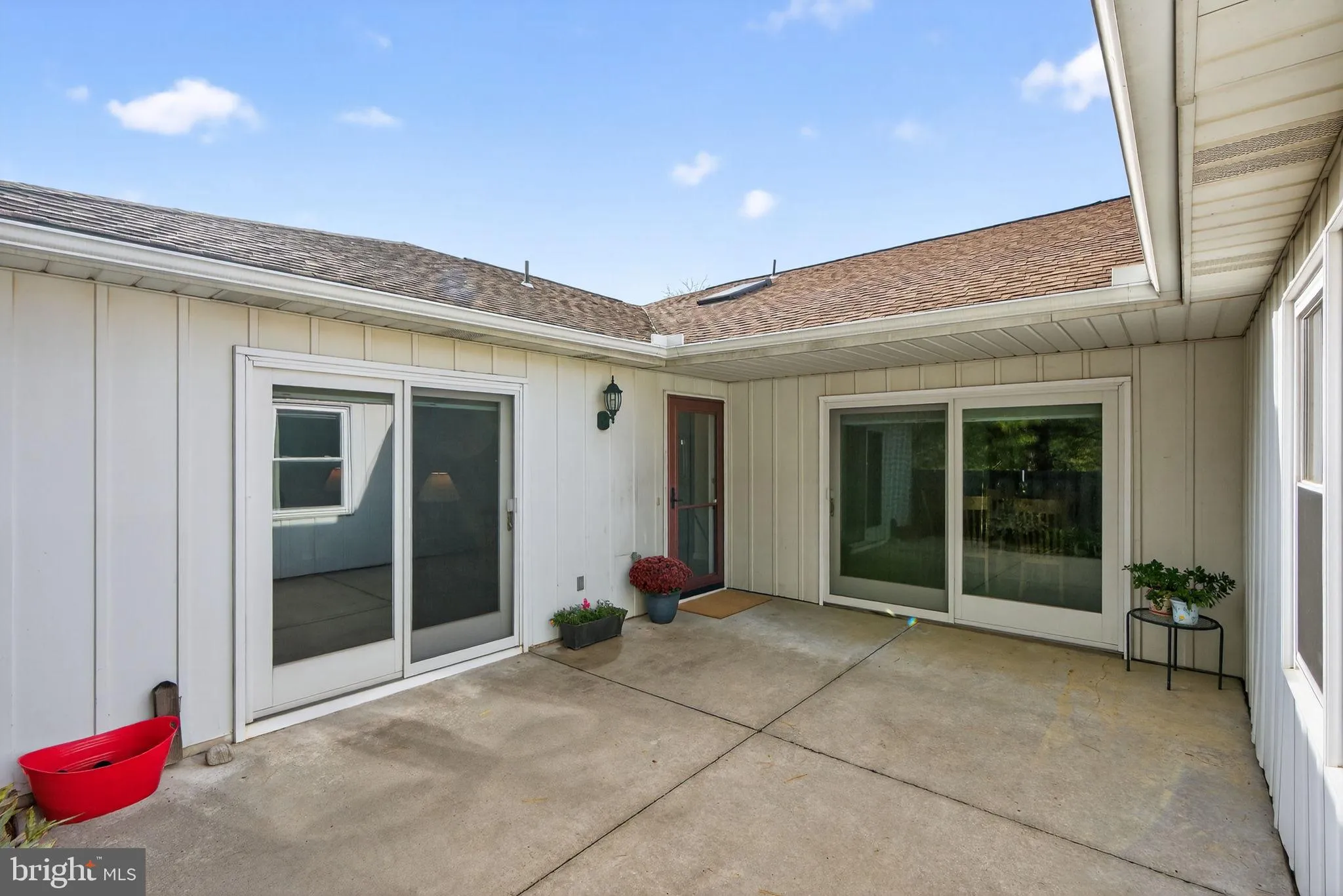 Macungie, Pennsylvania 18062, United States, 2 Bedrooms Bedrooms, ,2 BathroomsBathrooms,Residential,Pending,253025