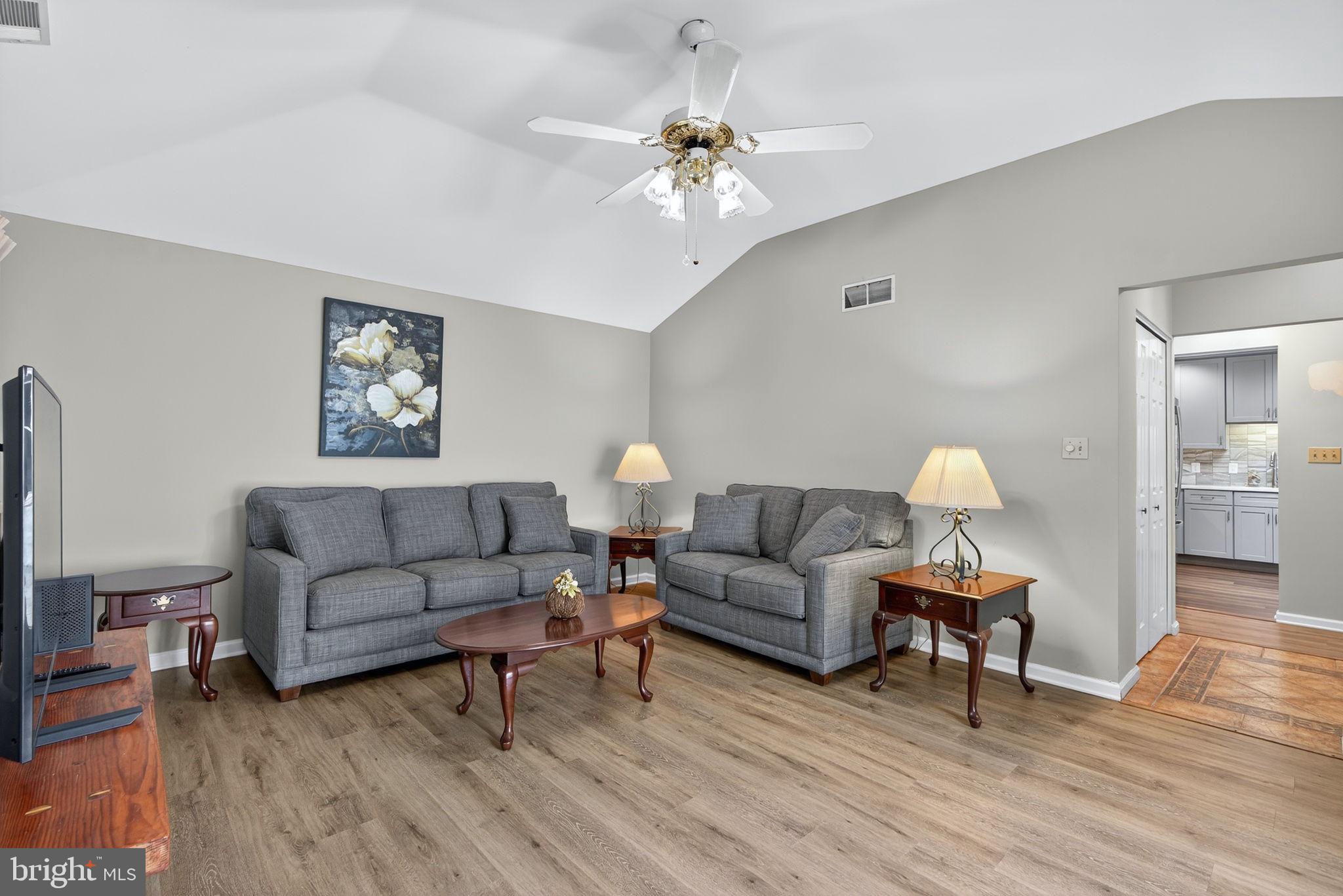 FAIRWAYS AT BROOKSID - Residential