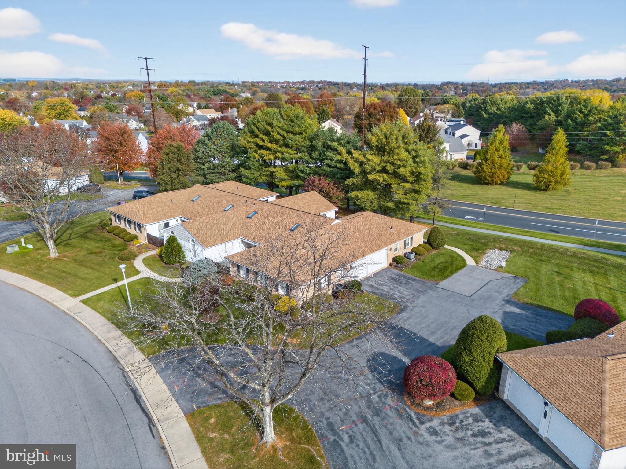 FAIRWAYS AT BROOKSID - Residential