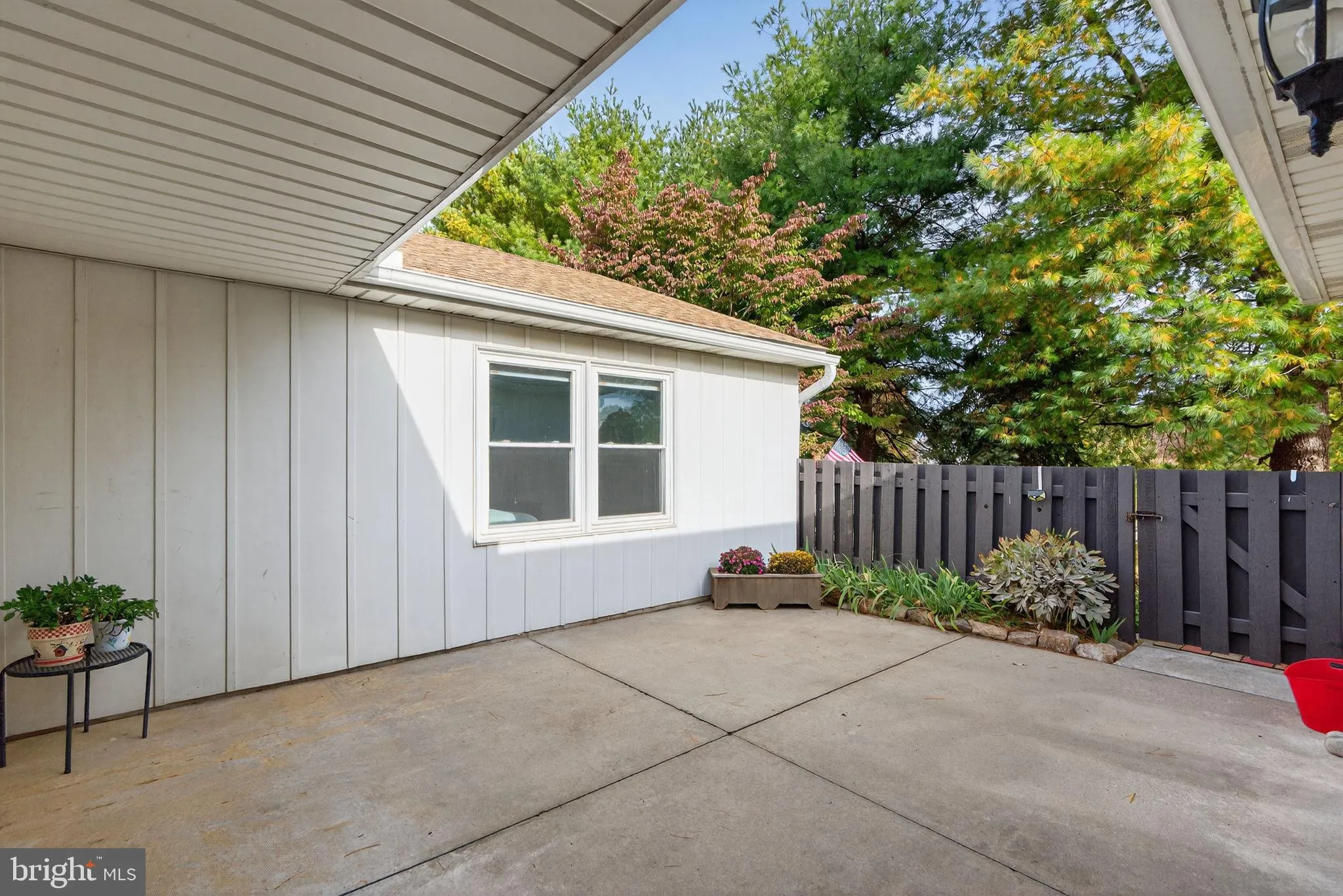 Macungie, Pennsylvania 18062, United States, 2 Bedrooms Bedrooms, ,2 BathroomsBathrooms,Residential,Pending,253025