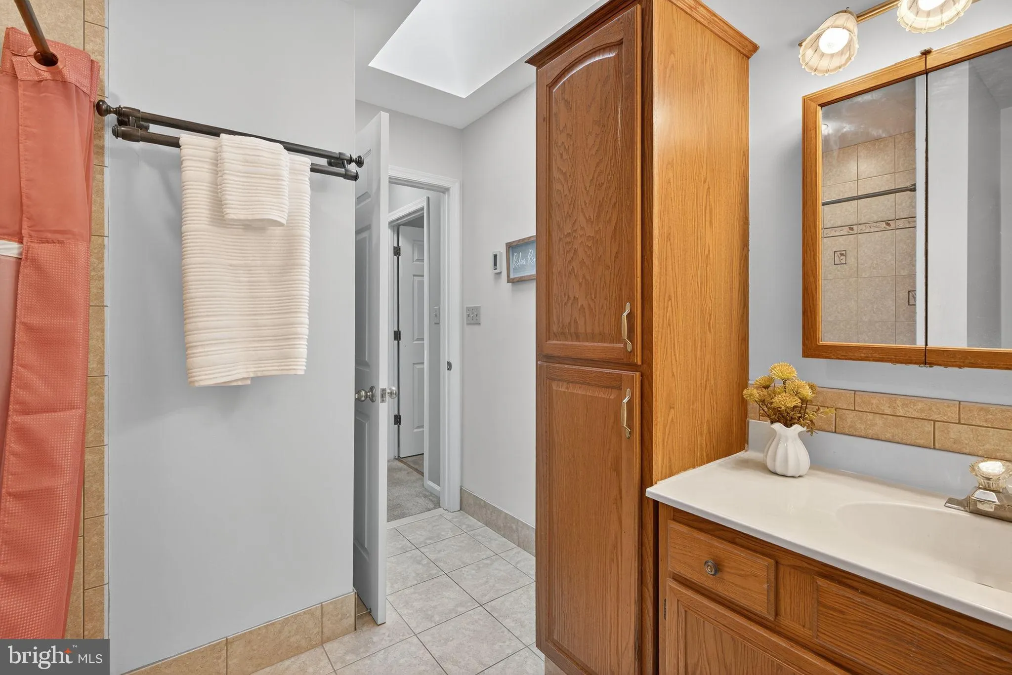 Macungie, Pennsylvania 18062, United States, 2 Bedrooms Bedrooms, ,2 BathroomsBathrooms,Residential,Pending,253025