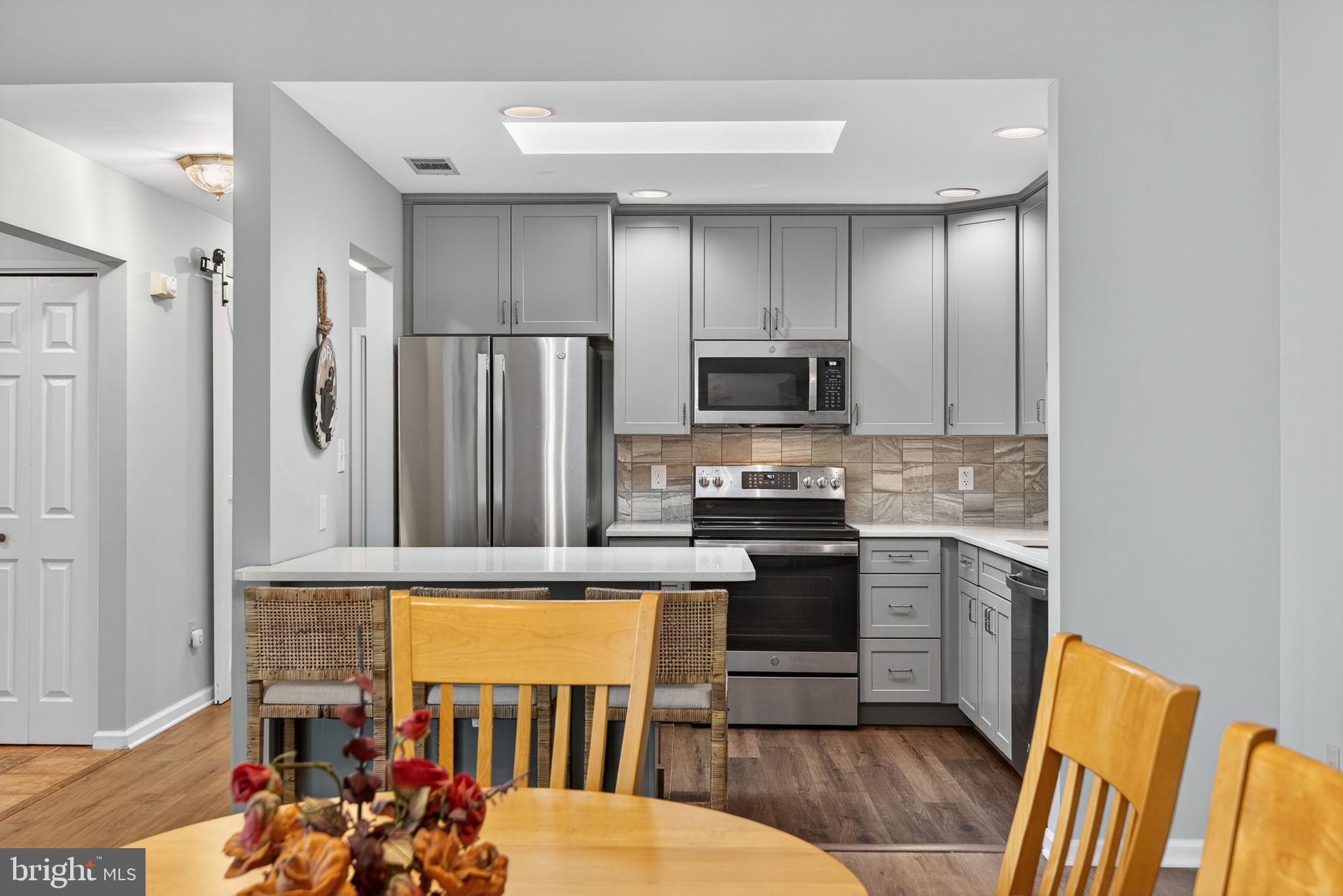 FAIRWAYS AT BROOKSID - Residential