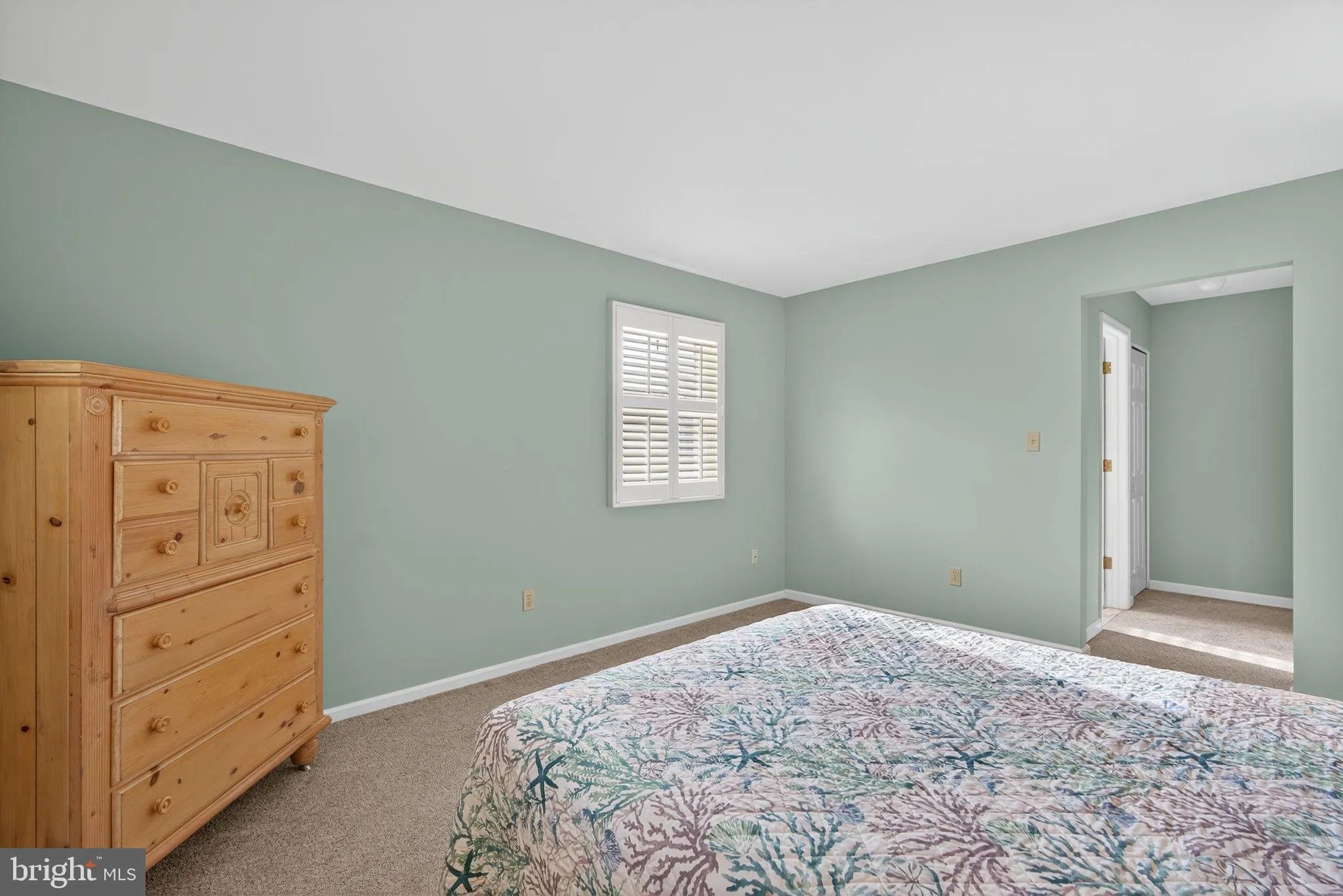 Macungie, Pennsylvania 18062, United States, 2 Bedrooms Bedrooms, ,2 BathroomsBathrooms,Residential,Pending,253025