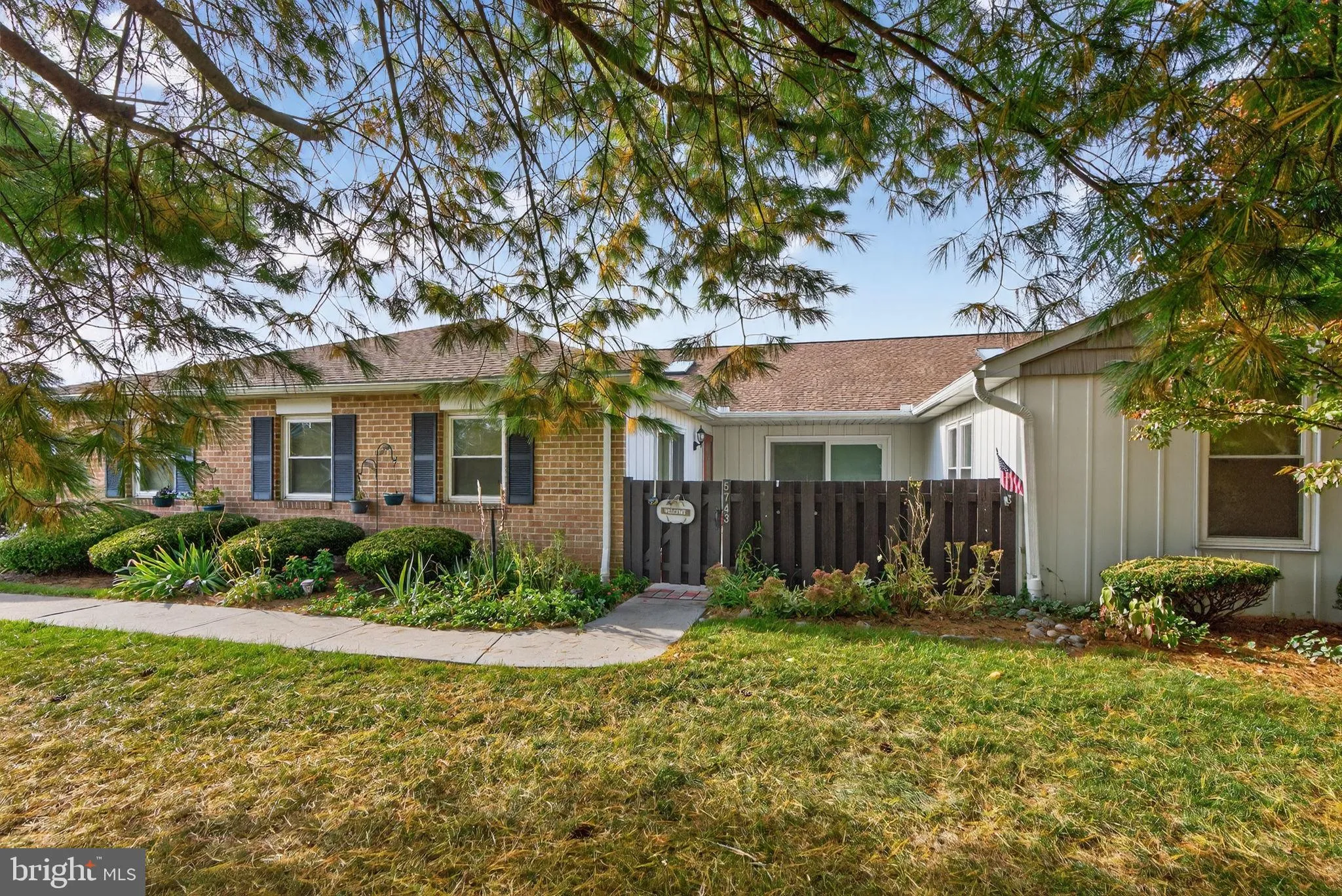 Macungie, Pennsylvania 18062, United States, 2 Bedrooms Bedrooms, ,2 BathroomsBathrooms,Residential,Pending,253025