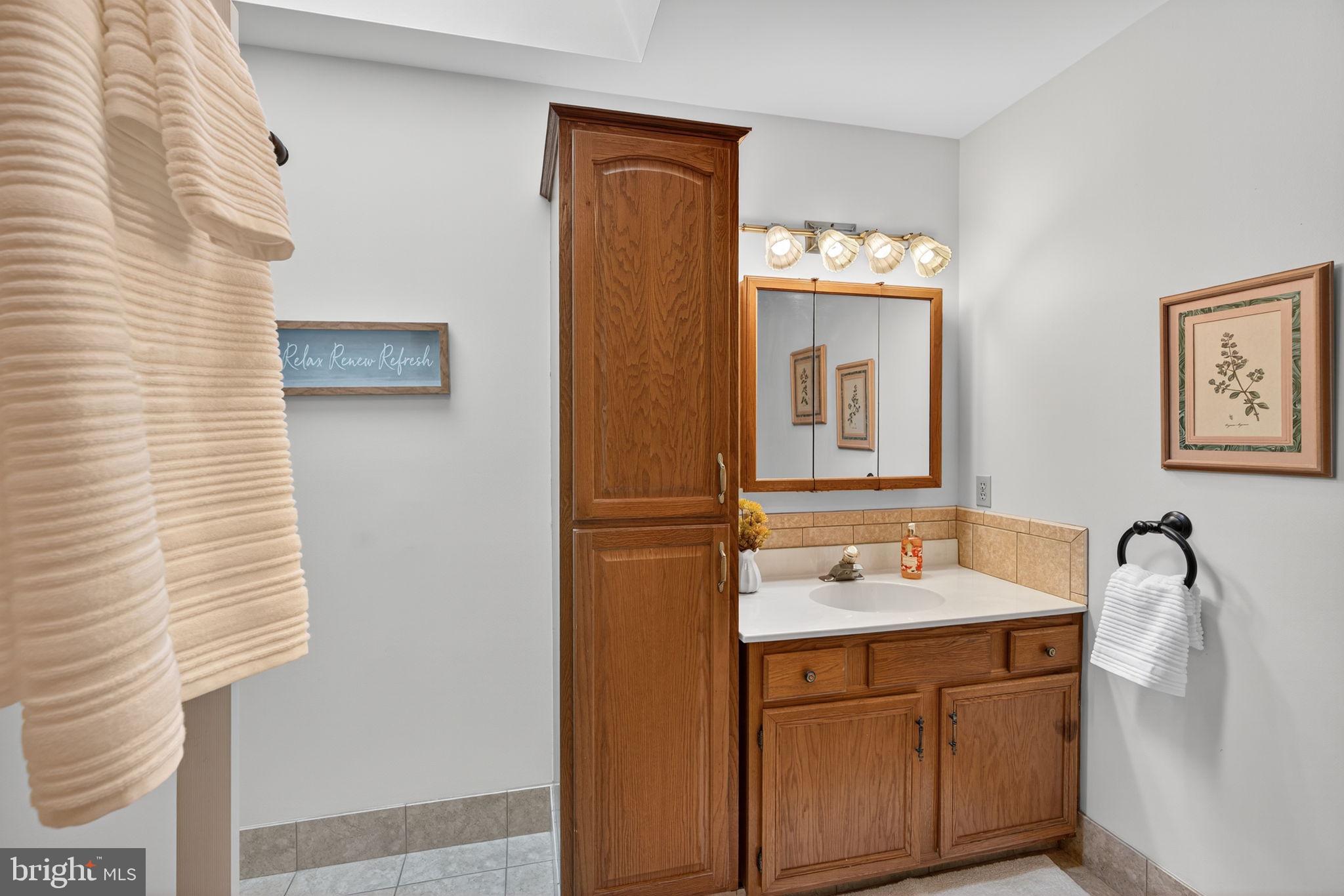 FAIRWAYS AT BROOKSID - Residential