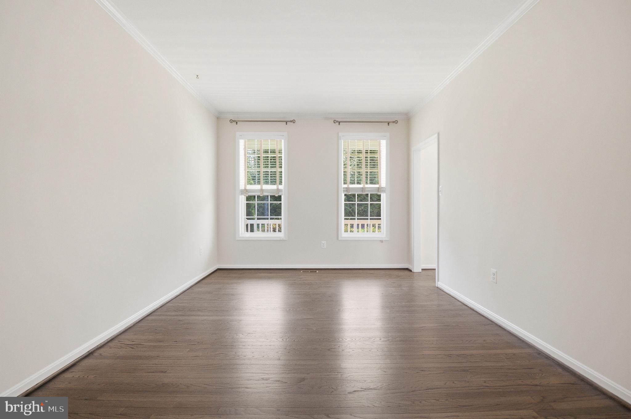 950 GROUSE POINTE DRIVE