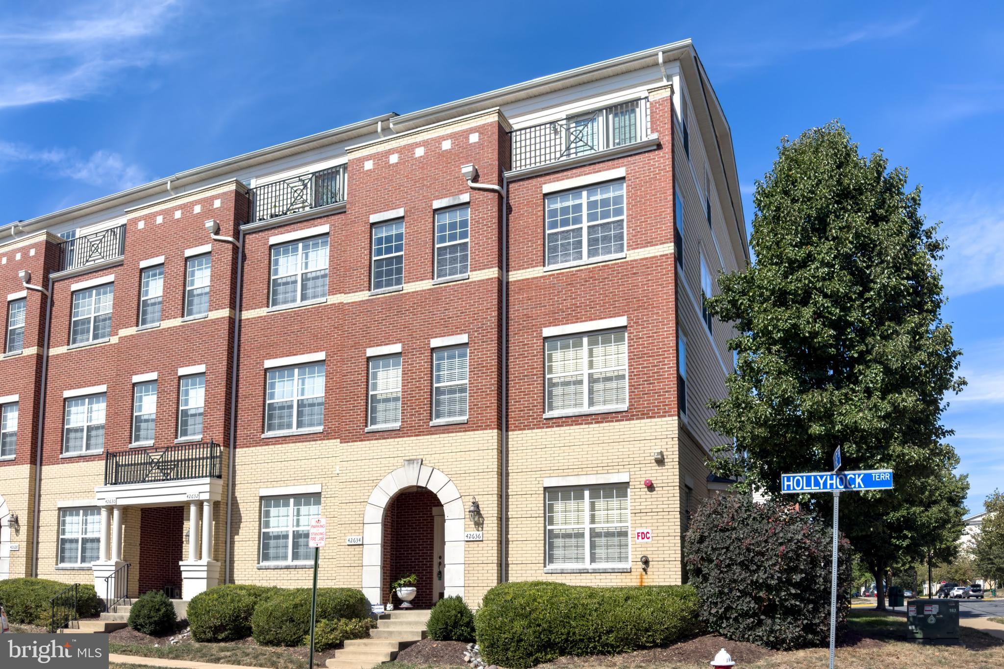 RESIDENCES AT BRAMBLETON - Residential