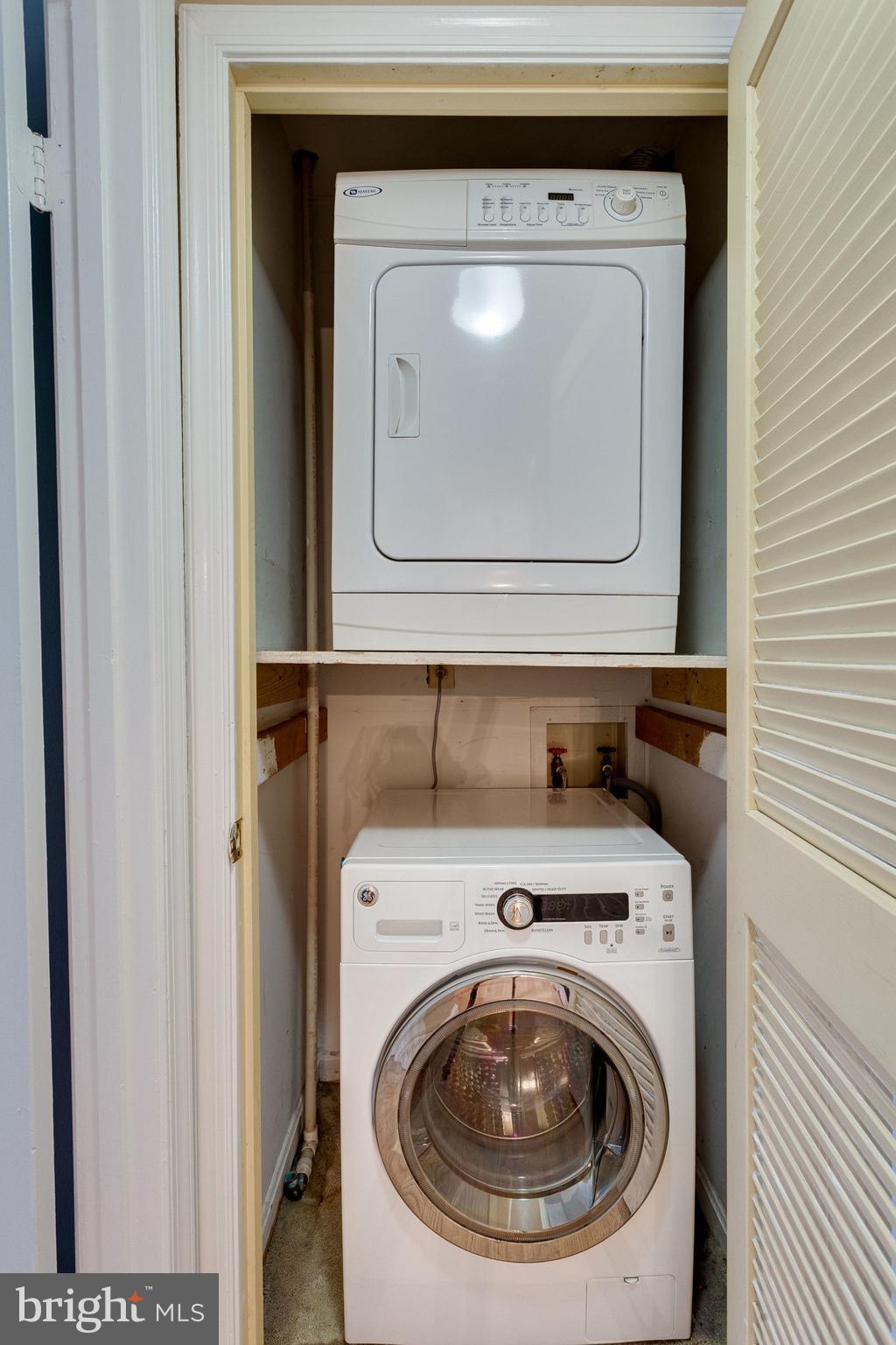 HARBOR TERRACE - Residential