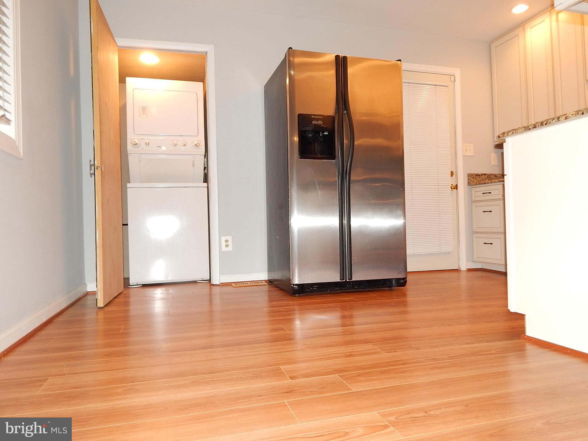 PASADENA MANOR - Residential