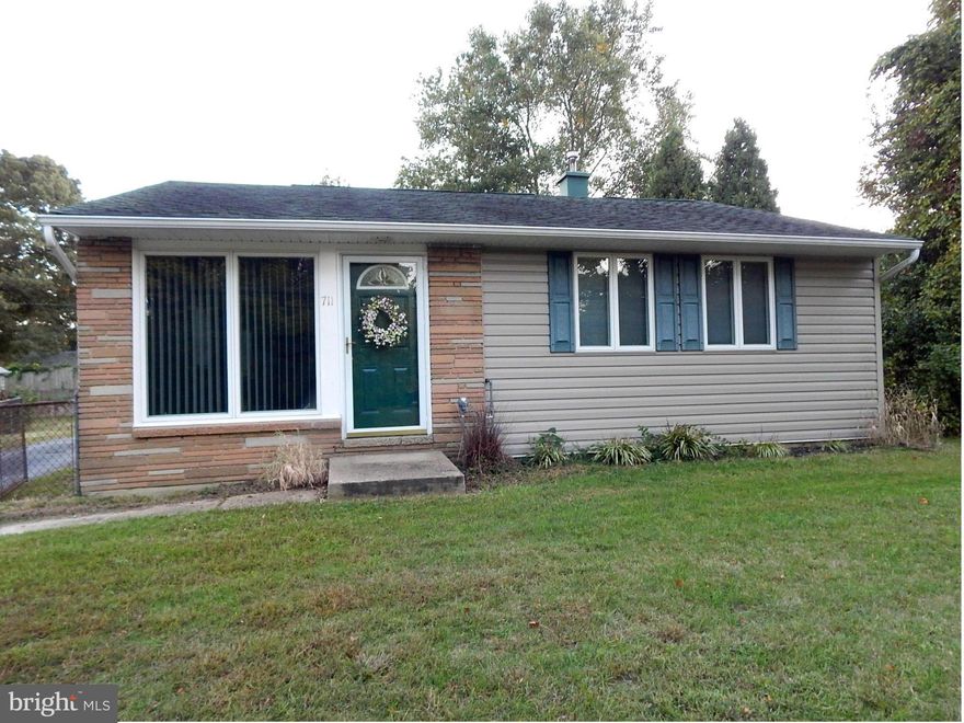 Freshly painted throughout. New floors and wall to wall carpet. New AristoKraft 42" kitchen cabinets w/glass front, under cabinet & interior lighting, granite counters & SS appliances. Insulated windows, six panel doors & recessed lights. Vinyl siding & new architectural roof (2012). Large partially fenced level lot includes shed, 4 car asphalt driveway & trex deck on covered rear porch.