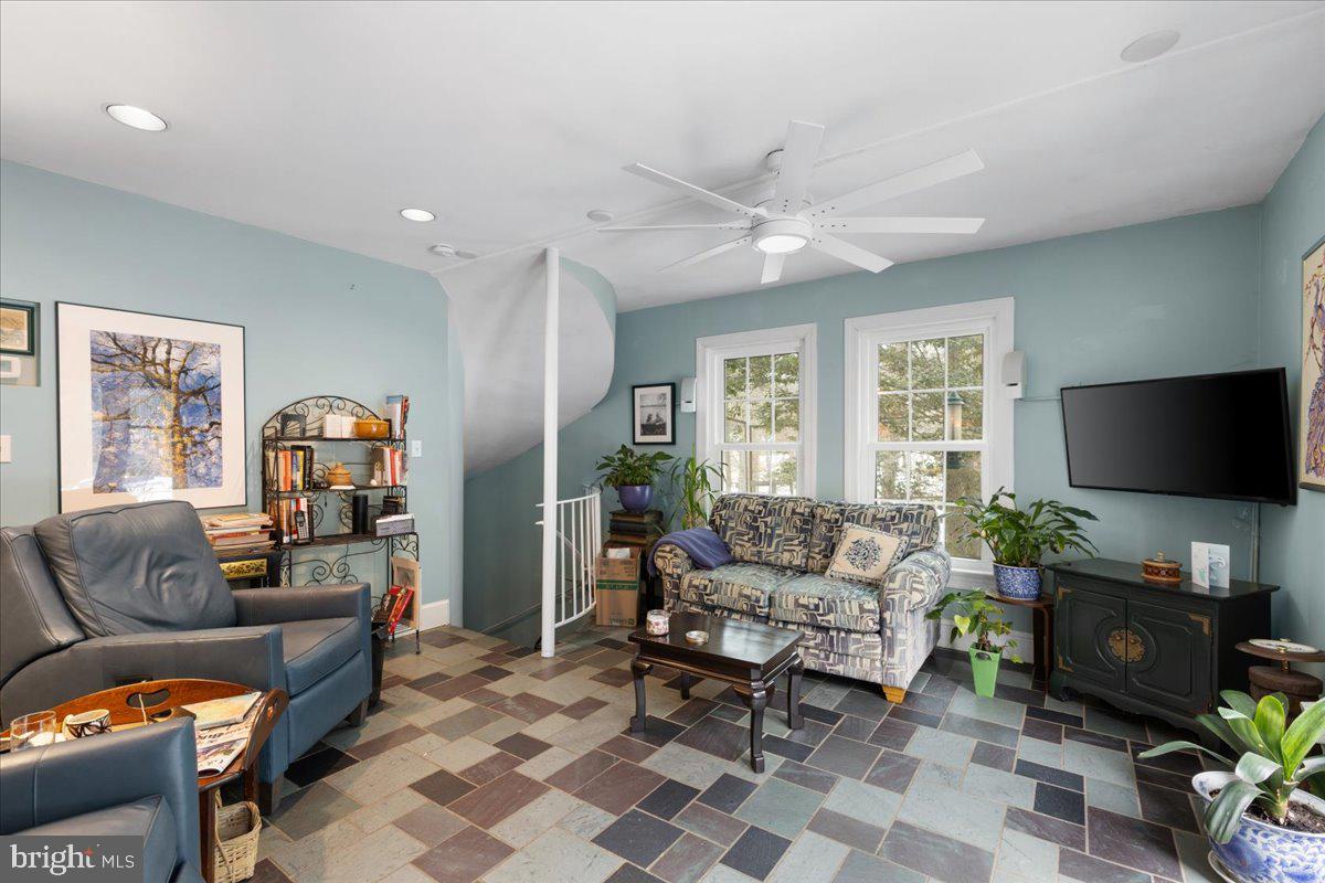 SLIGO PARK HILLS - Residential