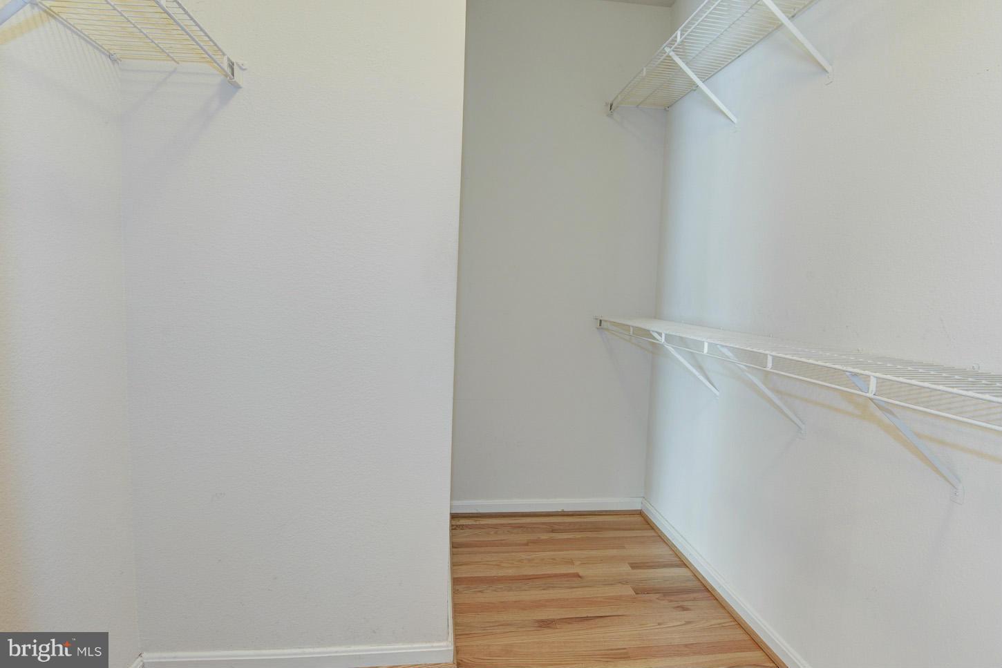 FOX MILL STATION - Residential