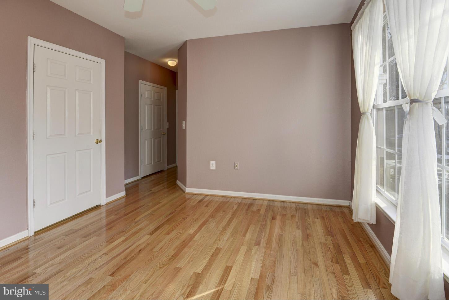 FOX MILL STATION - Residential