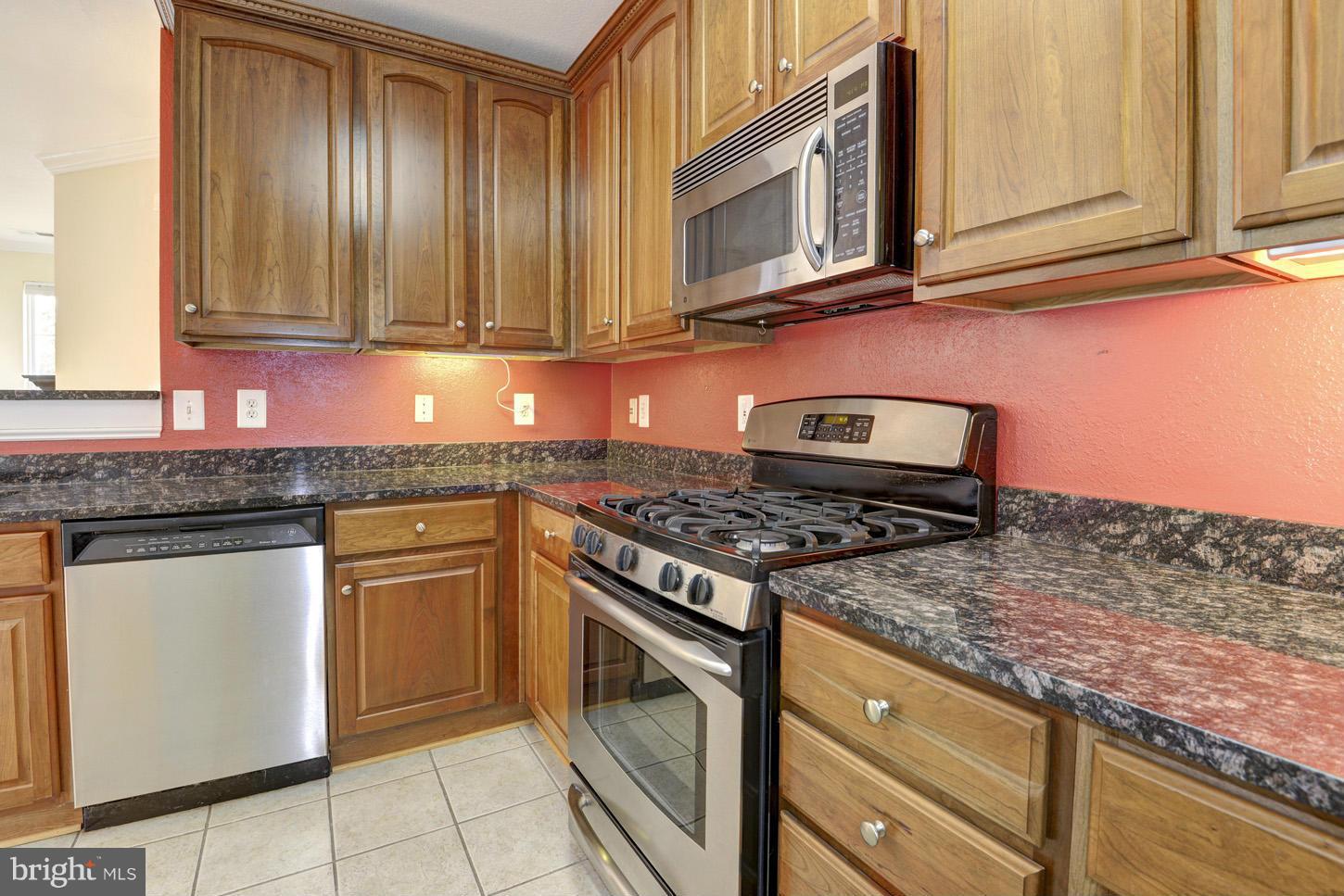 FOX MILL STATION - Residential