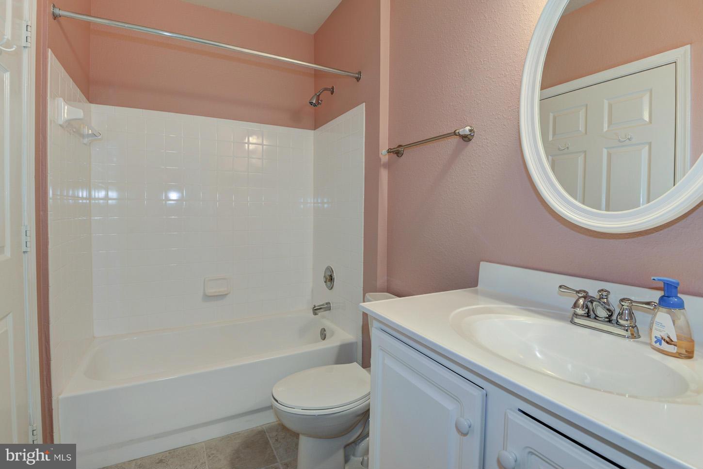 FOX MILL STATION - Residential