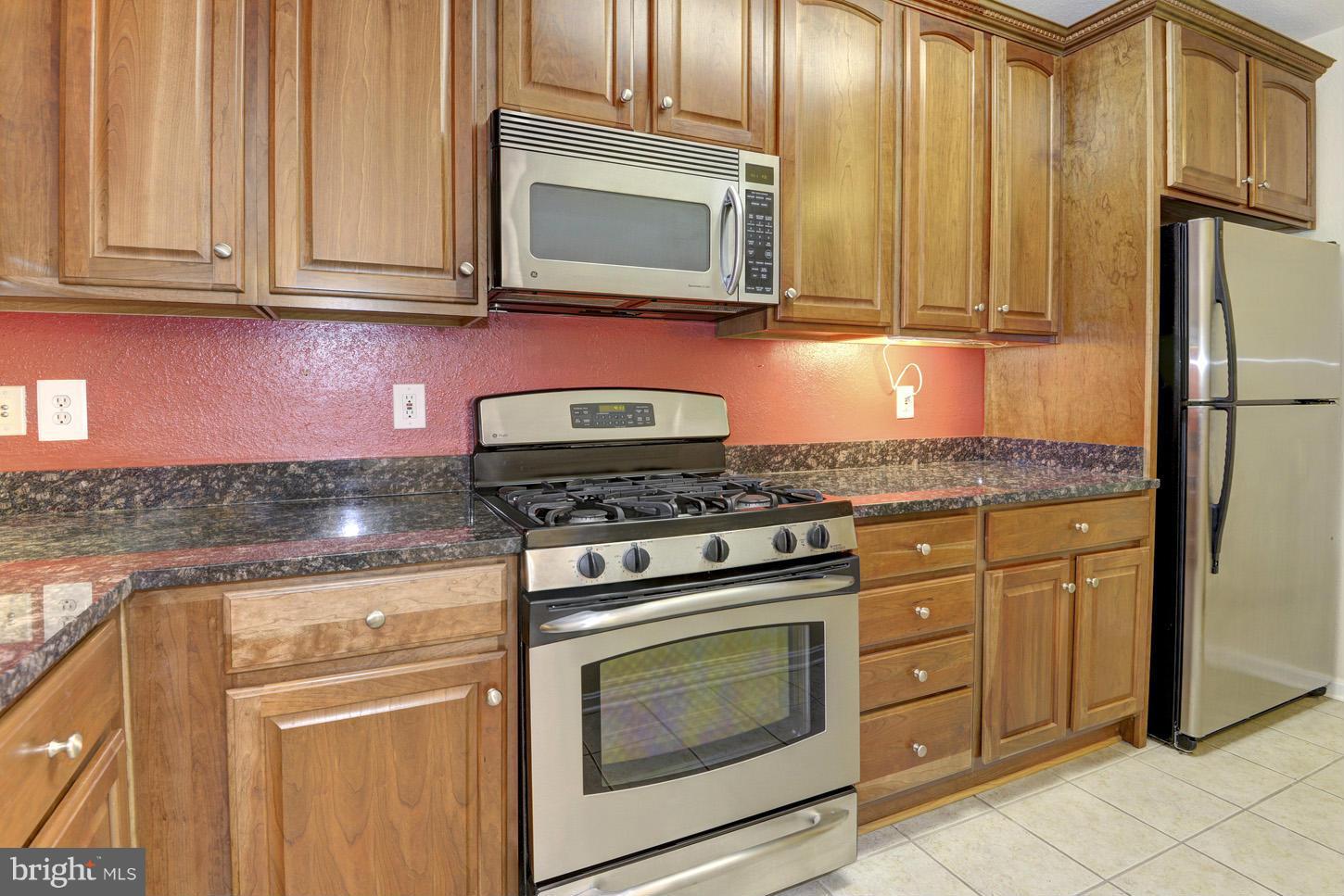 FOX MILL STATION - Residential