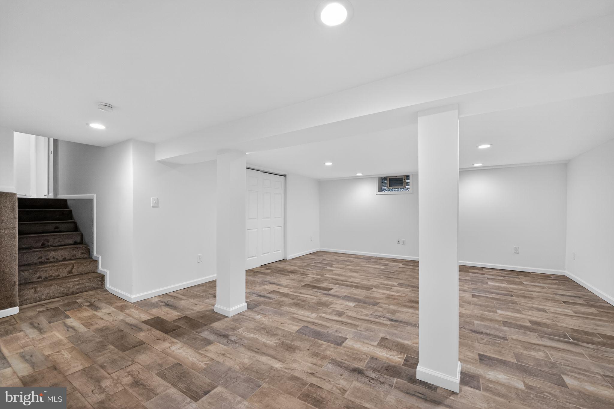 NORTHAMPTON HILLS - Residential