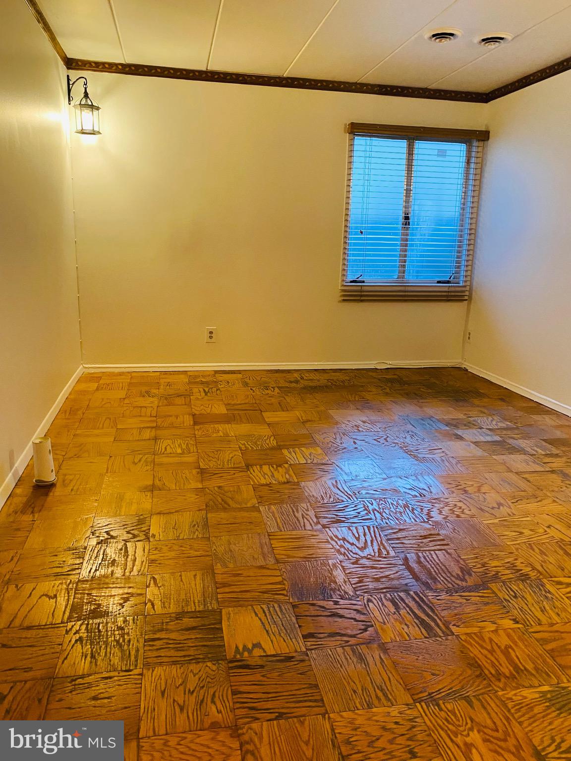 HUNTINGTON CLUB - Residential