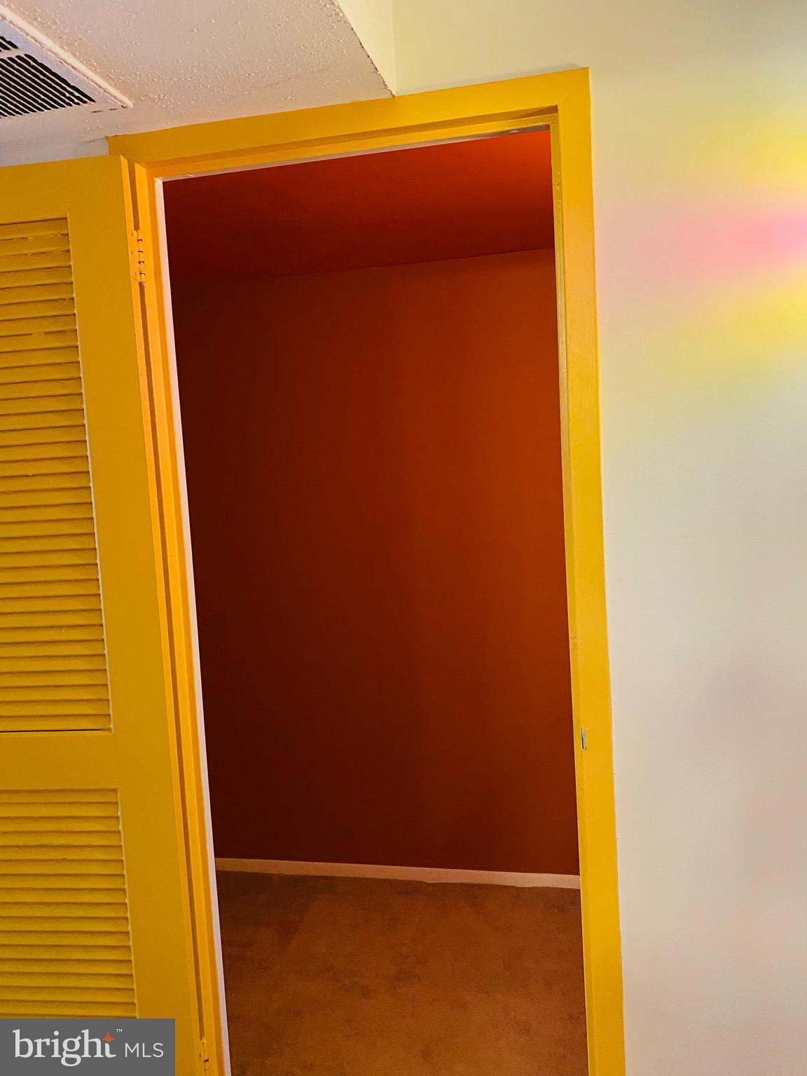 HUNTINGTON CLUB - Residential