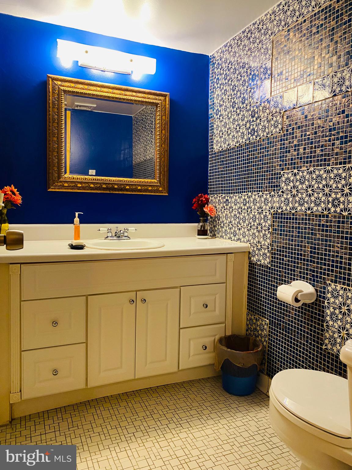 HUNTINGTON CLUB - Residential