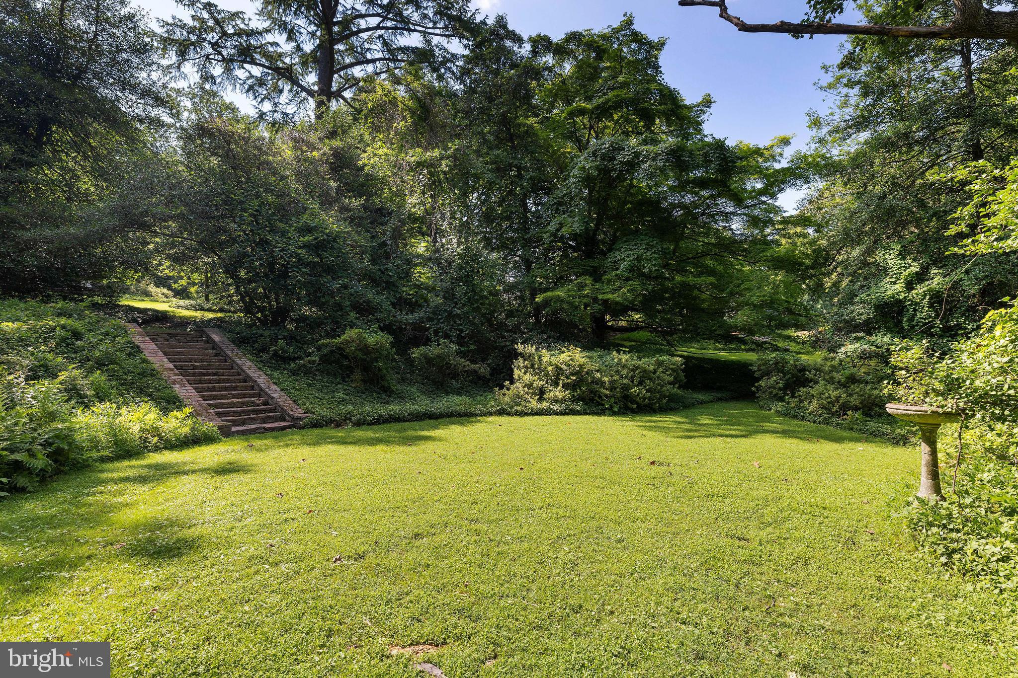 RUXTON - Residential