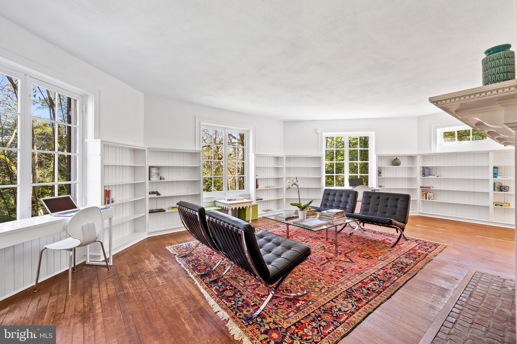 RUXTON - Residential