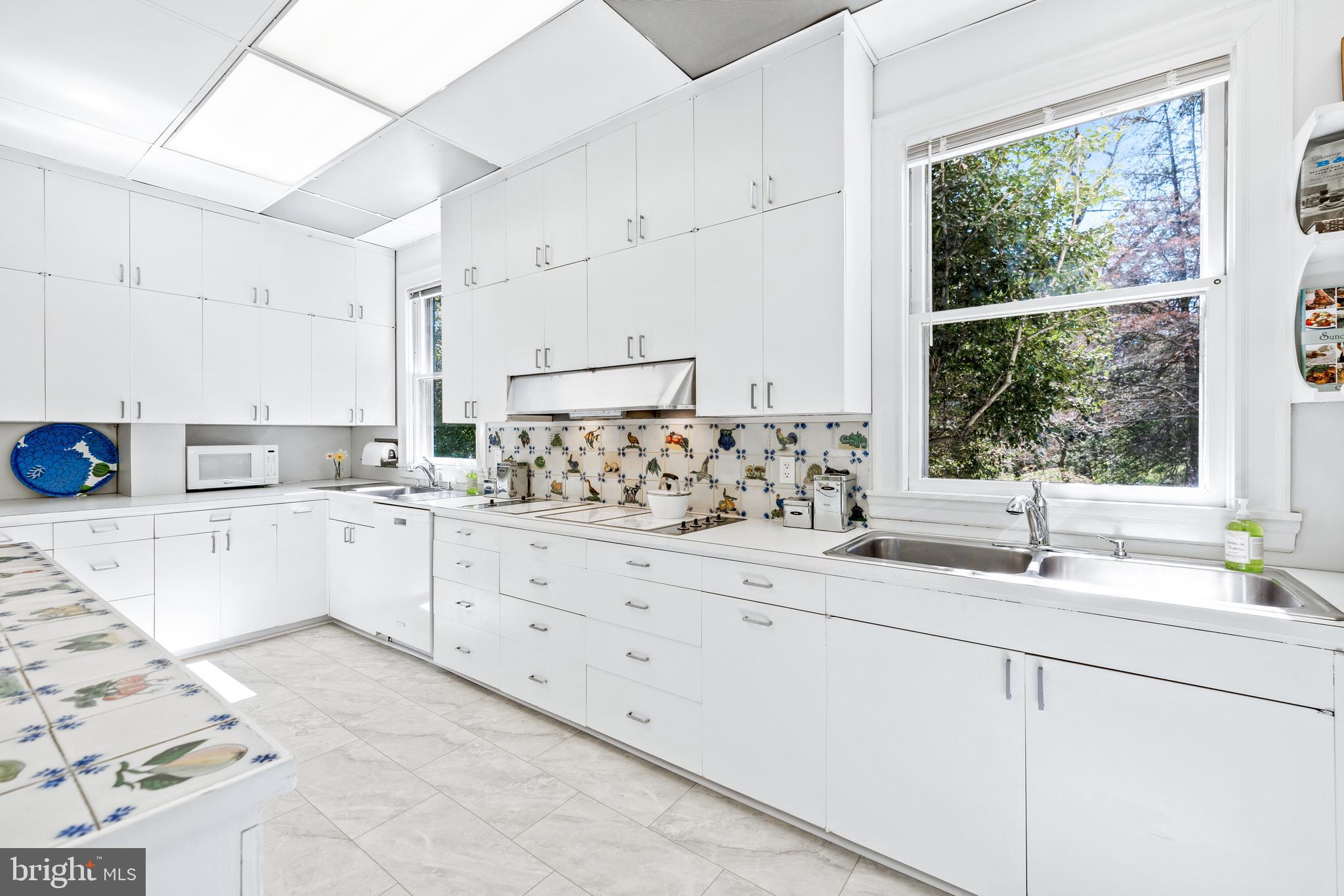 RUXTON - Residential