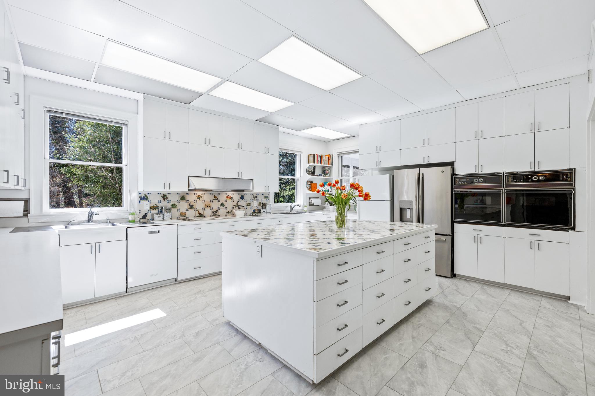 RUXTON - Residential