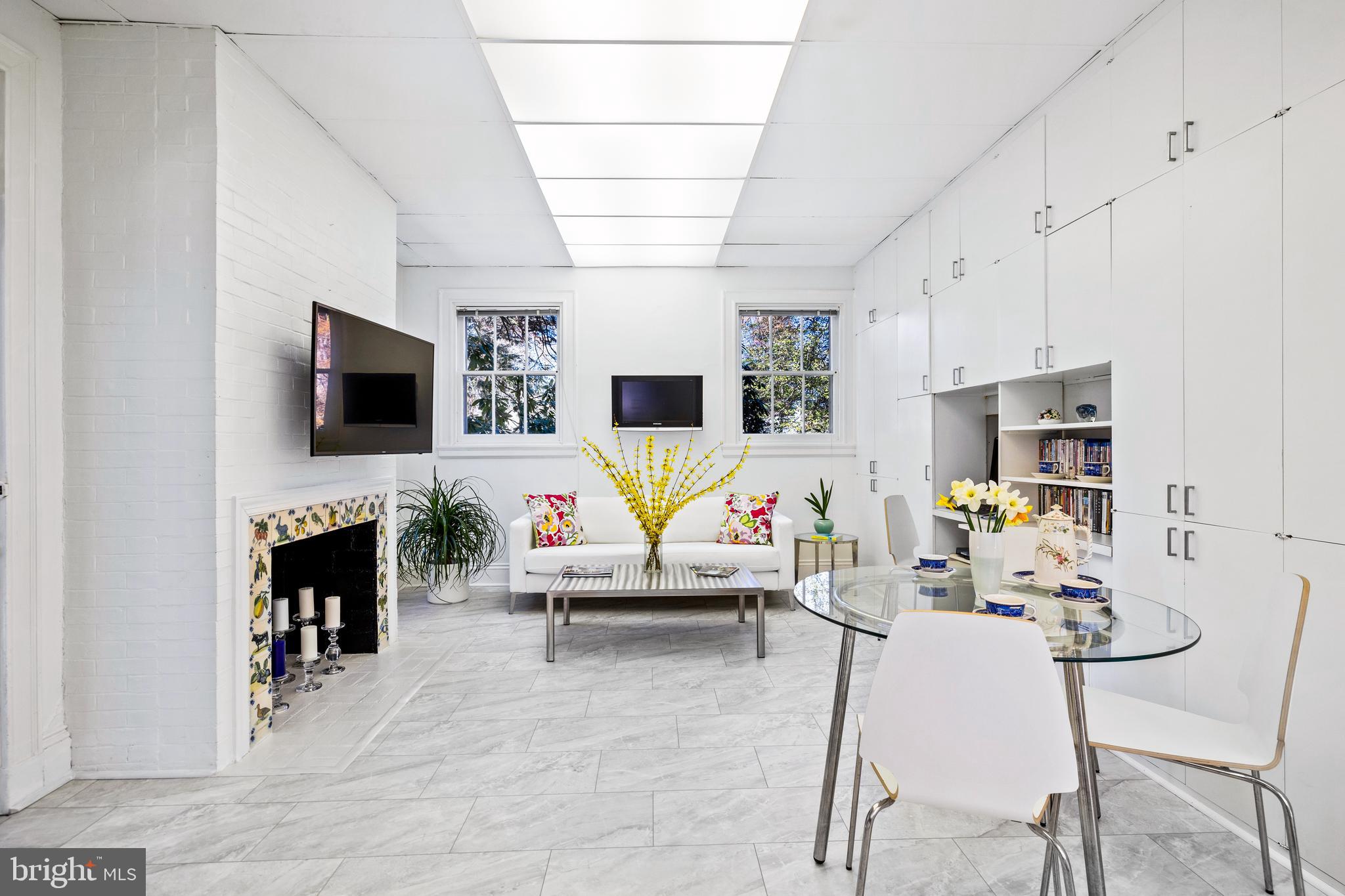 RUXTON - Residential