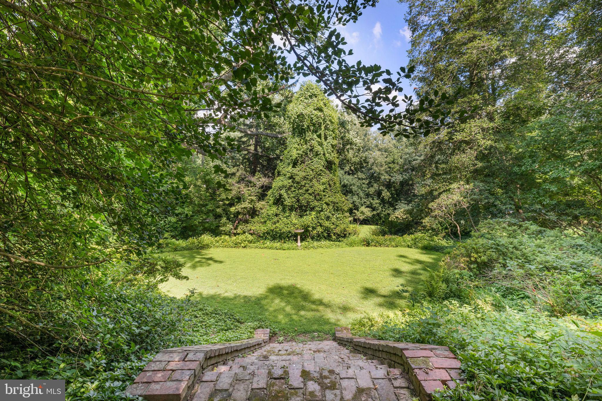 RUXTON - Residential