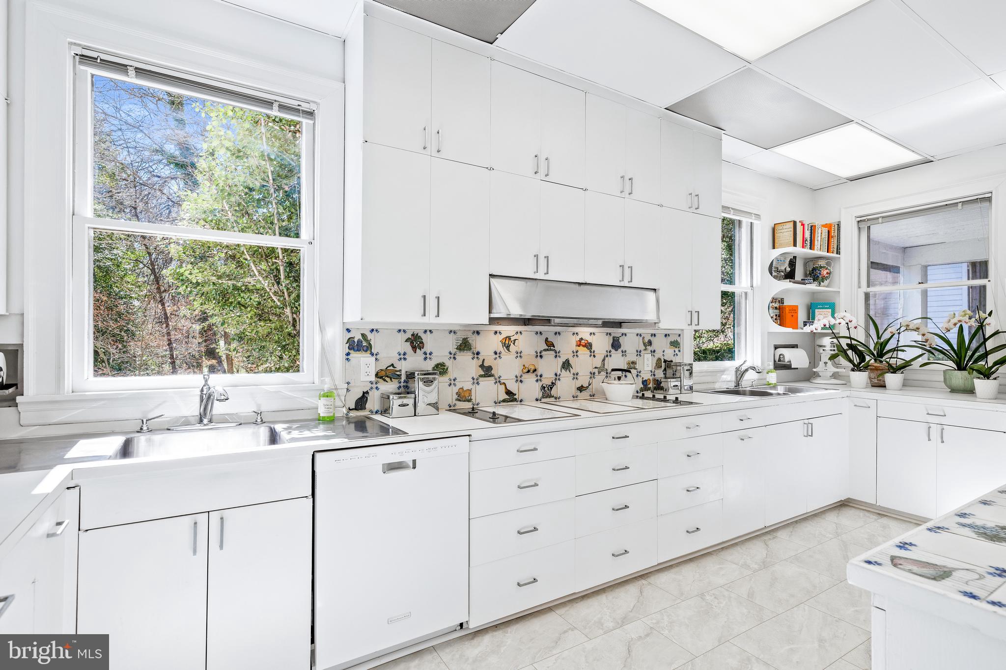 RUXTON - Residential