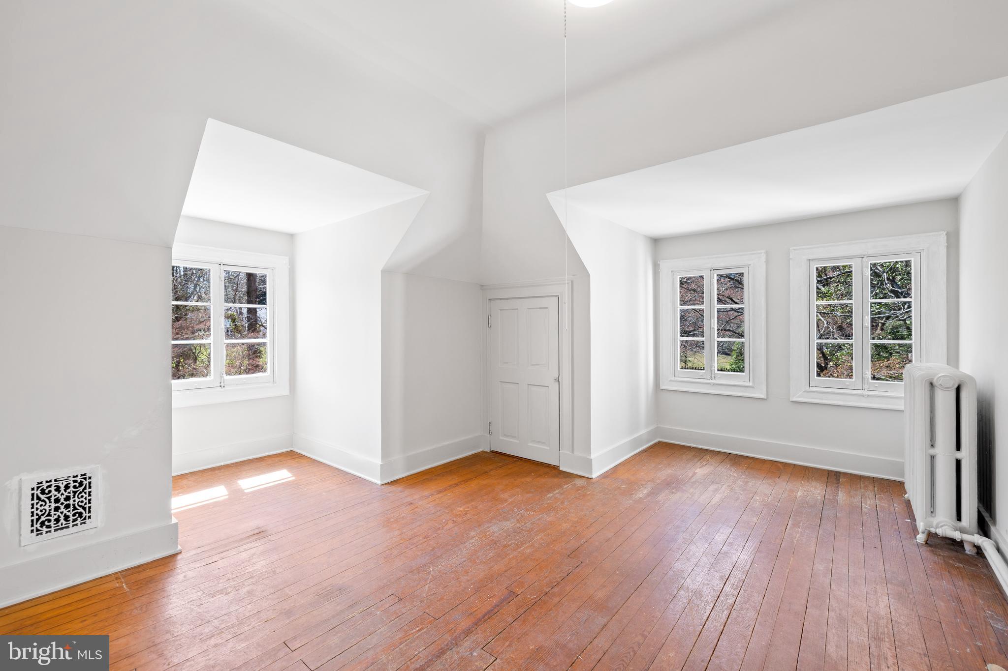 RUXTON - Residential