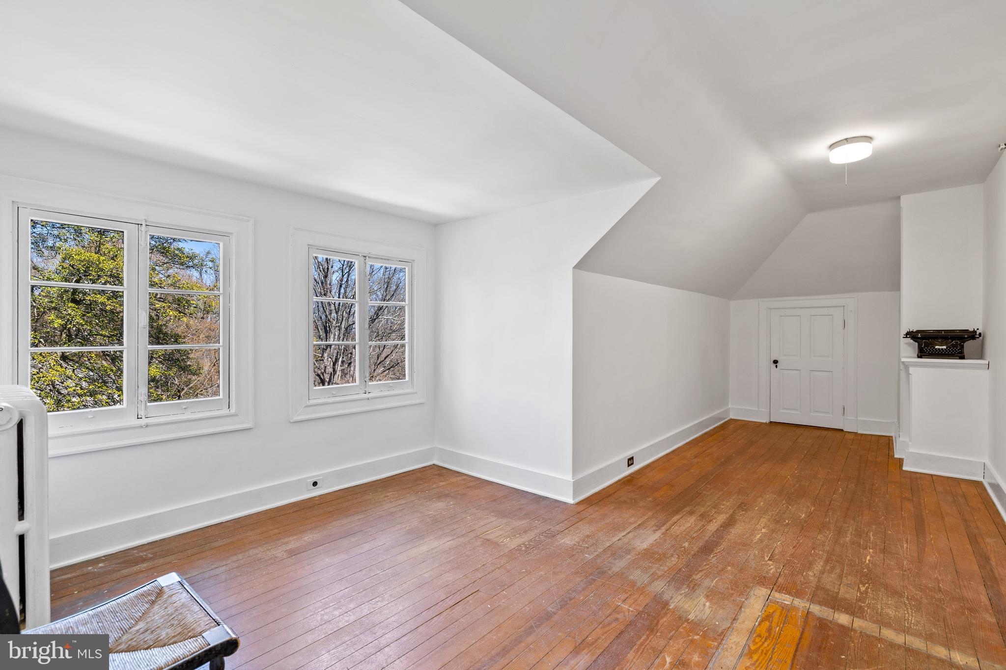 RUXTON - Residential