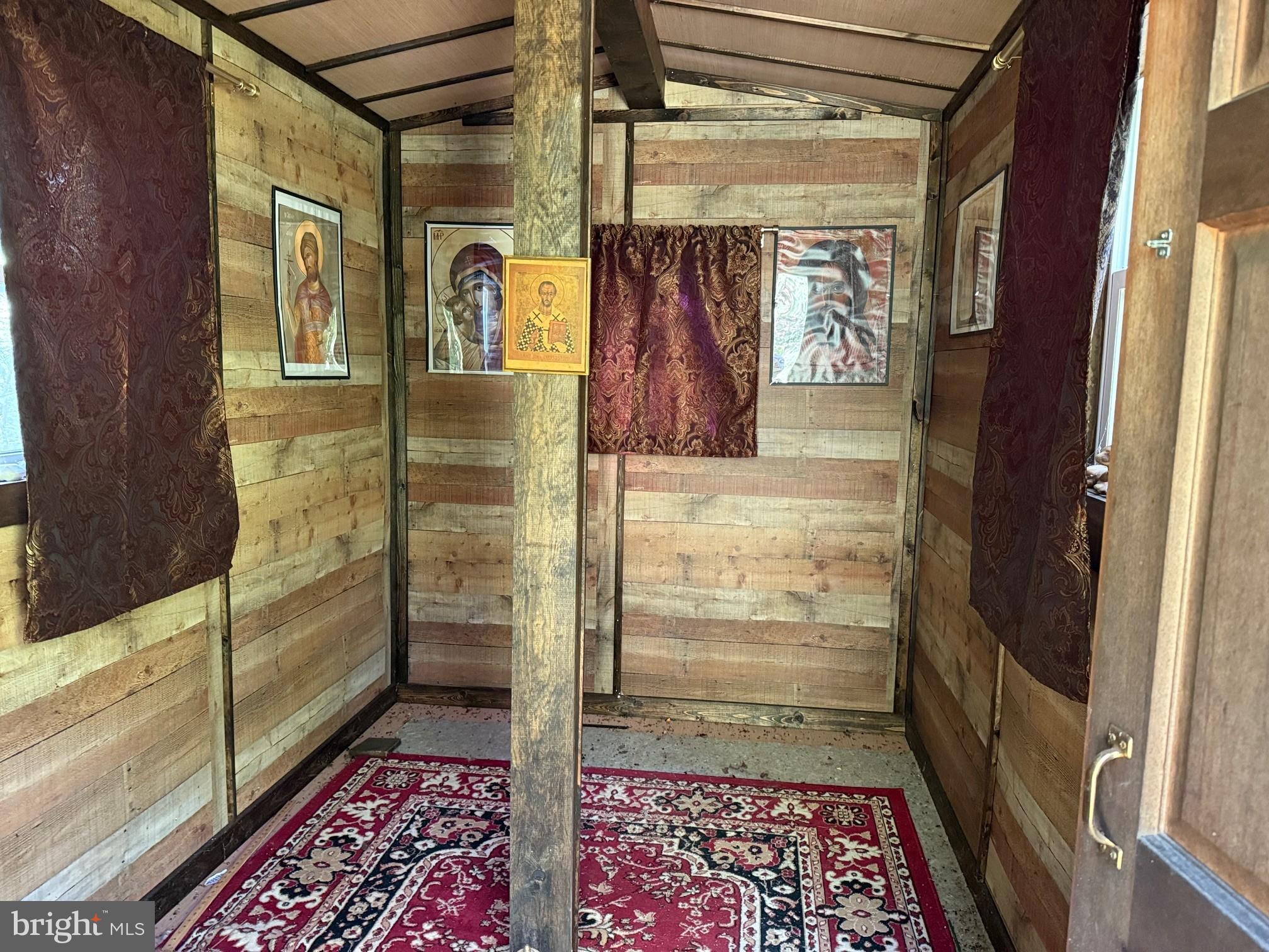 CHERRY GROVE - Residential