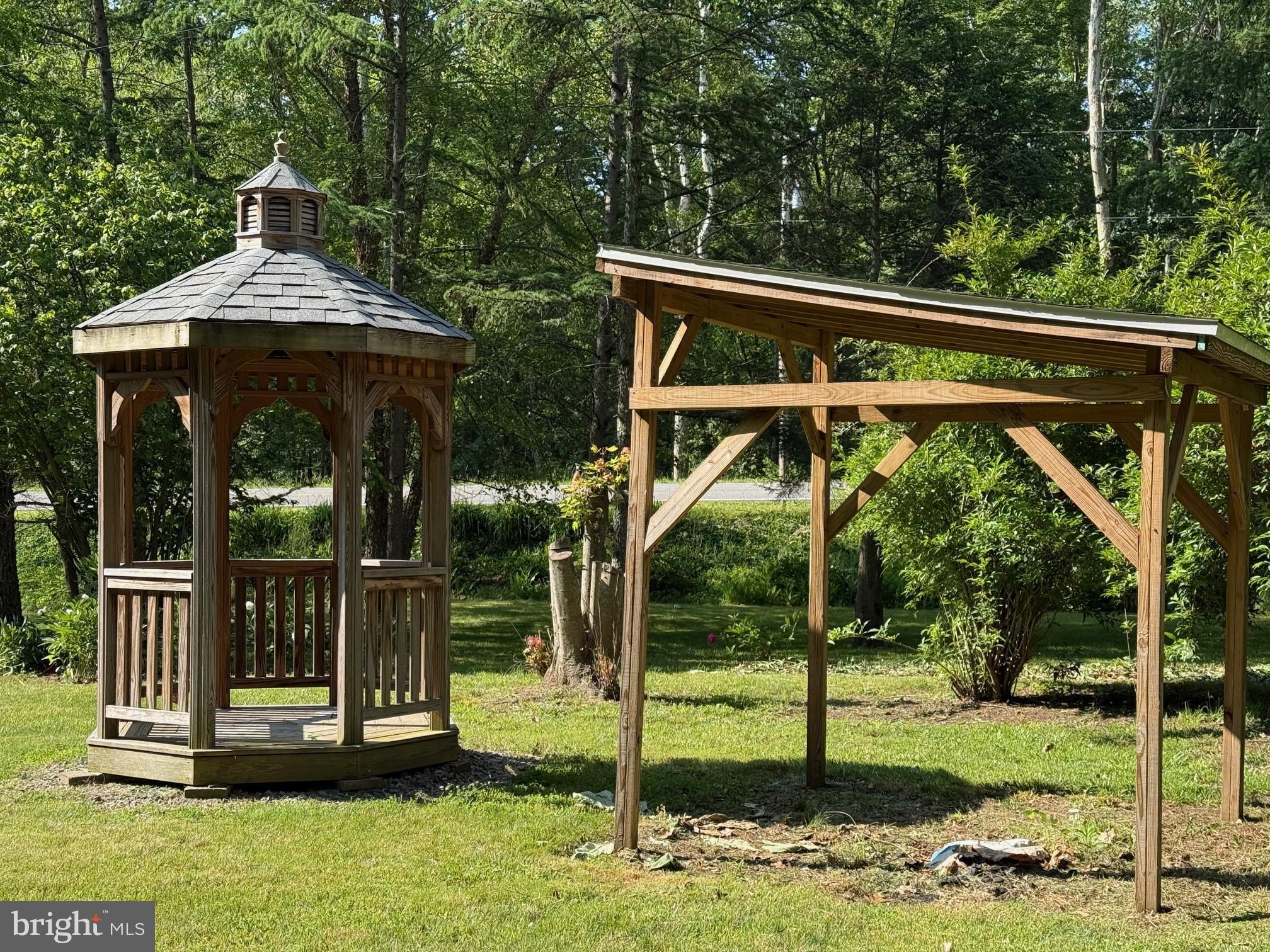 CHERRY GROVE - Residential