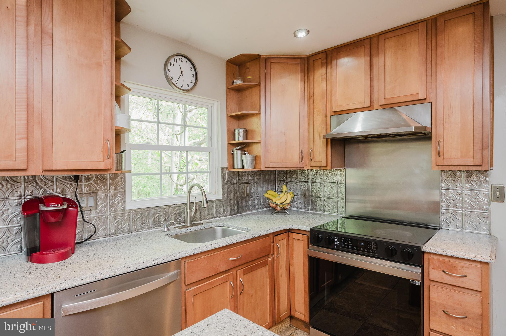 BROADVIEW - Residential
