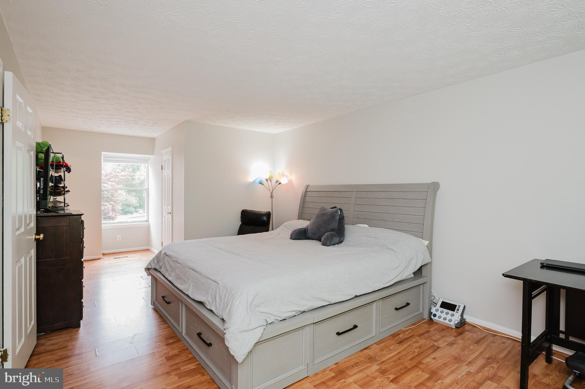 BROADVIEW - Residential