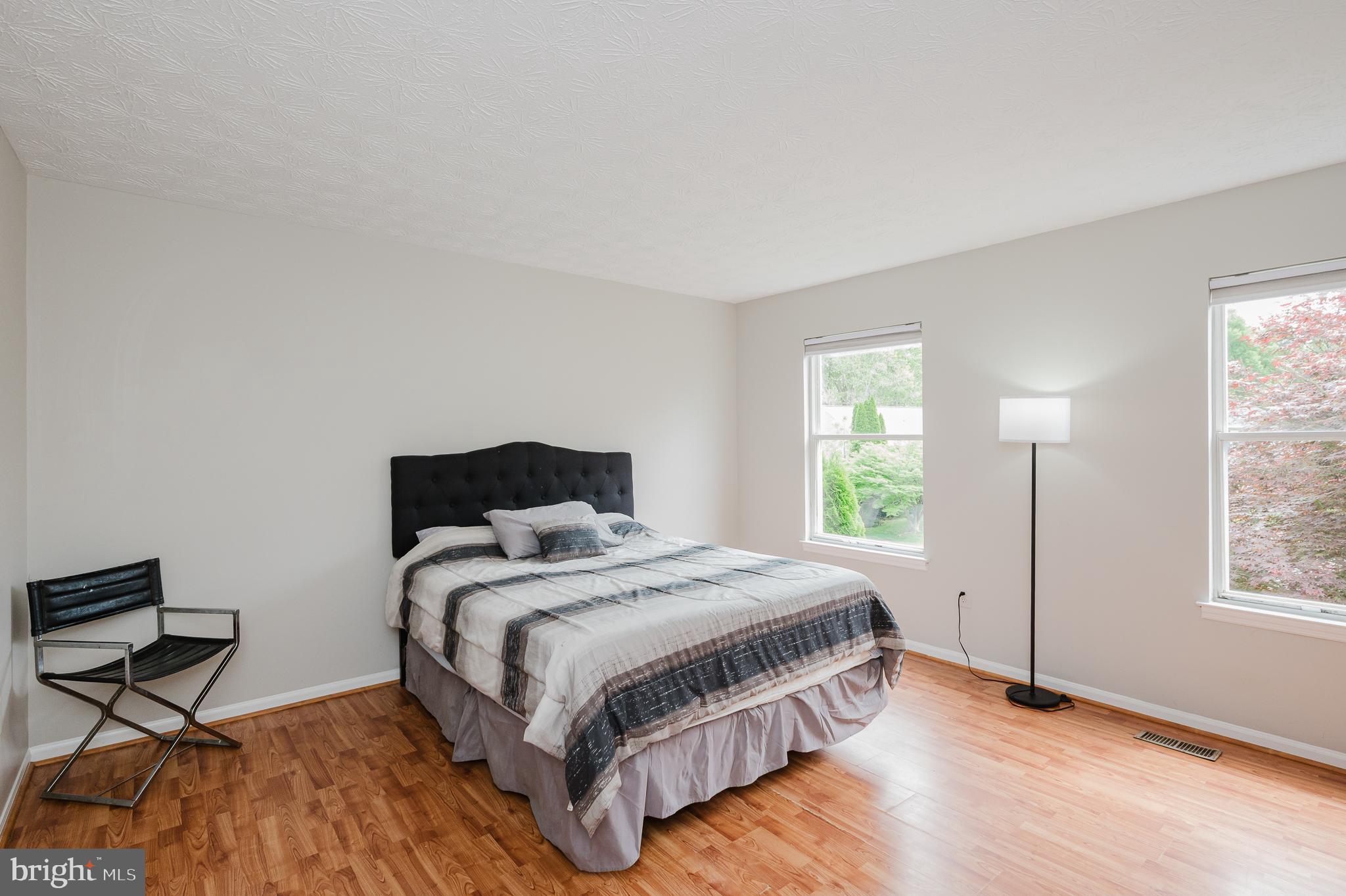 BROADVIEW - Residential