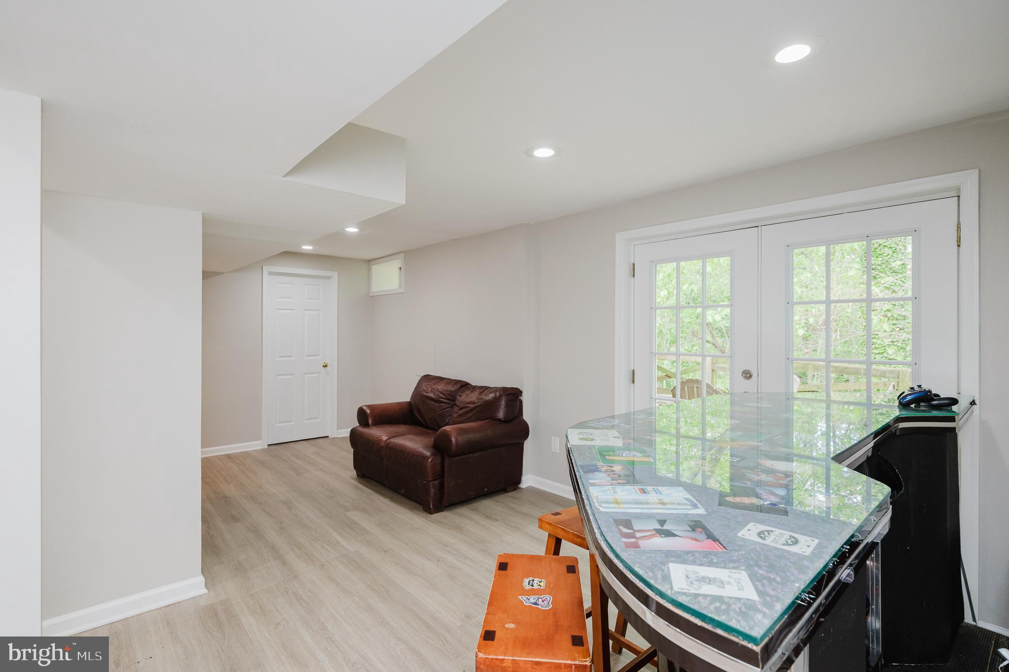 BROADVIEW - Residential