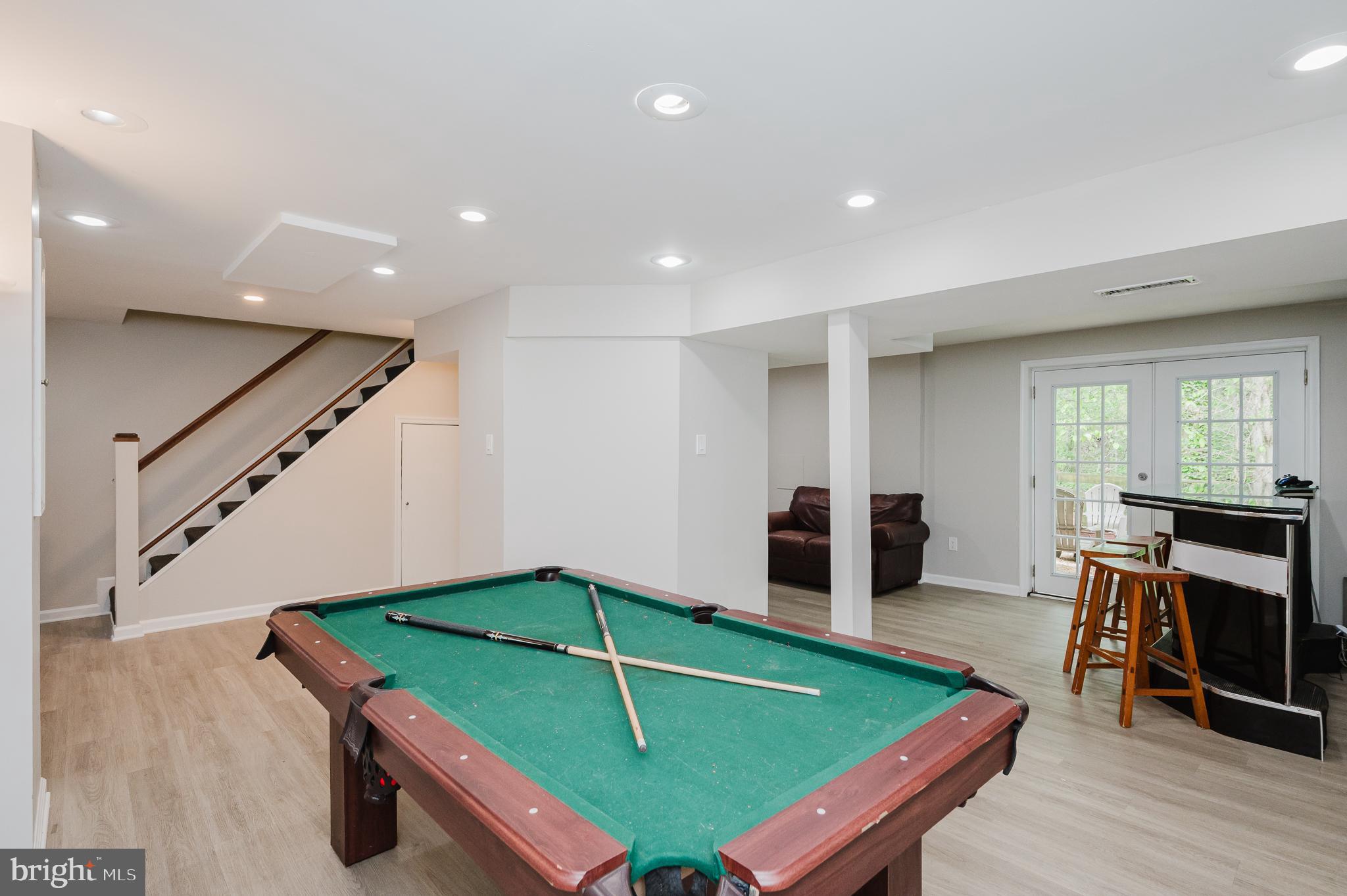 BROADVIEW - Residential