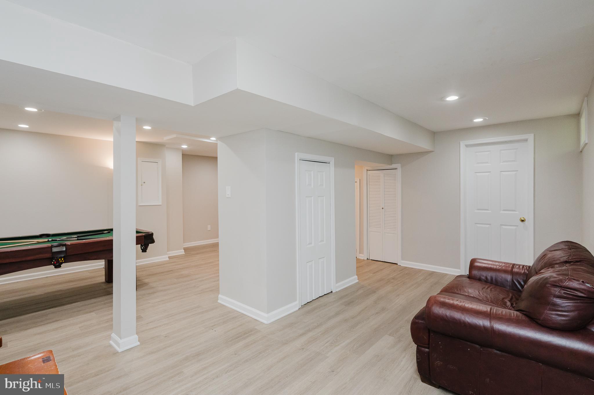 BROADVIEW - Residential