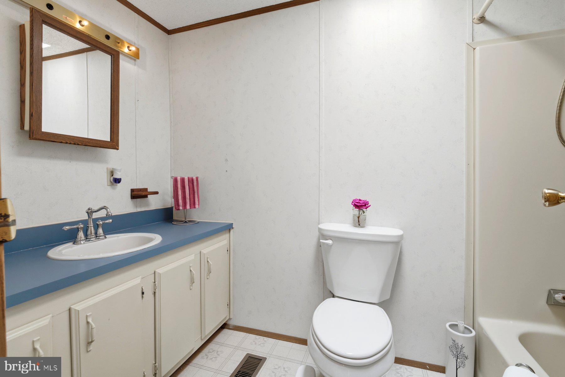 CLOVER LANE - Residential