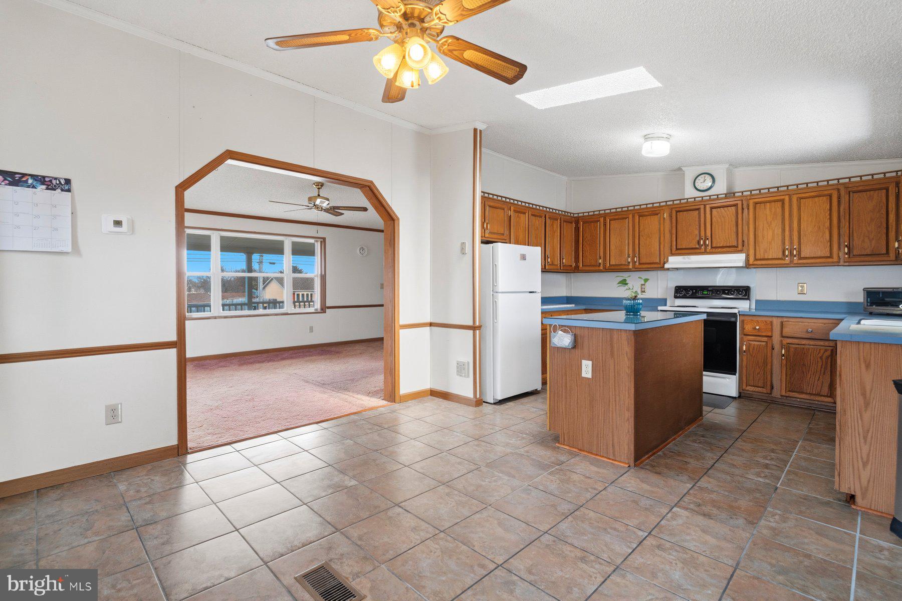 CLOVER LANE - Residential