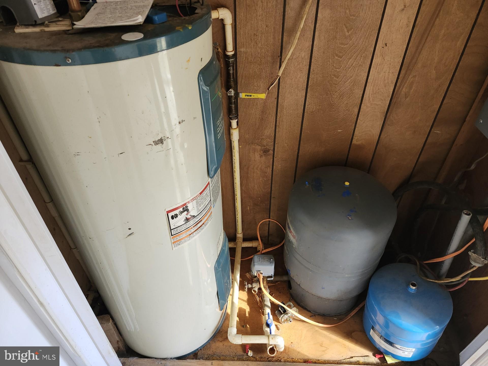 WOODLAND ESTATES - Residential