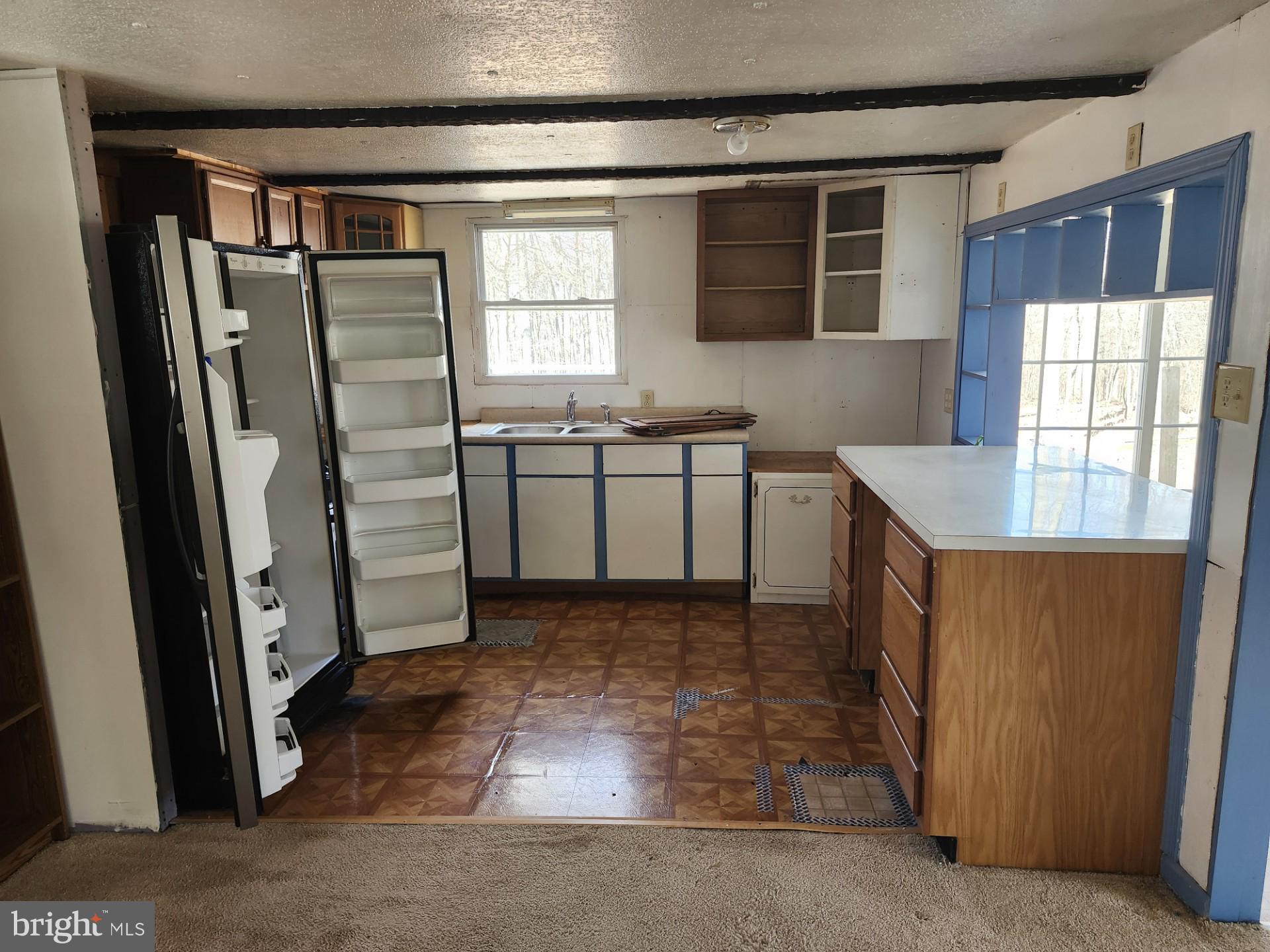 WOODLAND ESTATES - Residential