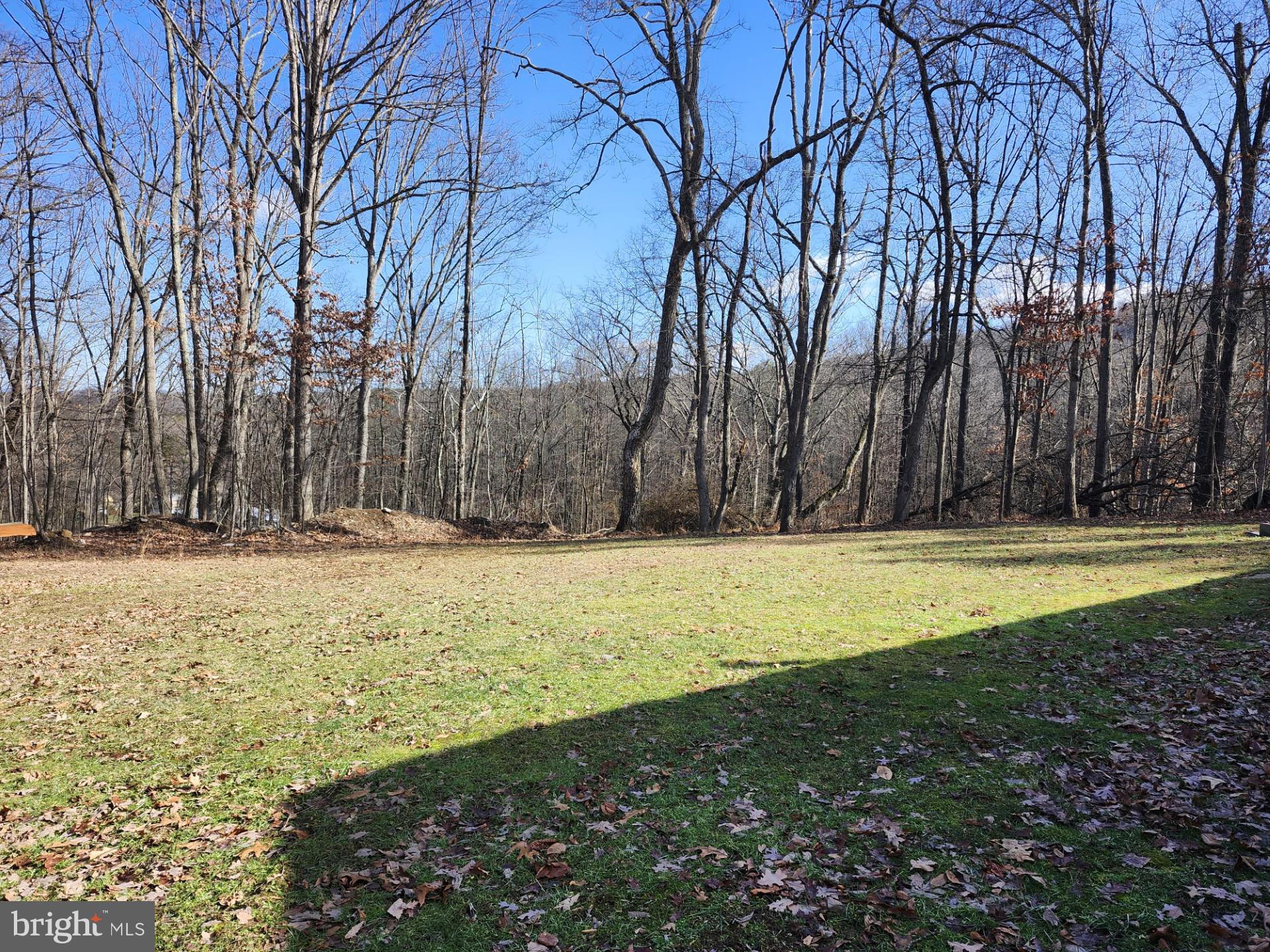 WOODLAND ESTATES - Residential